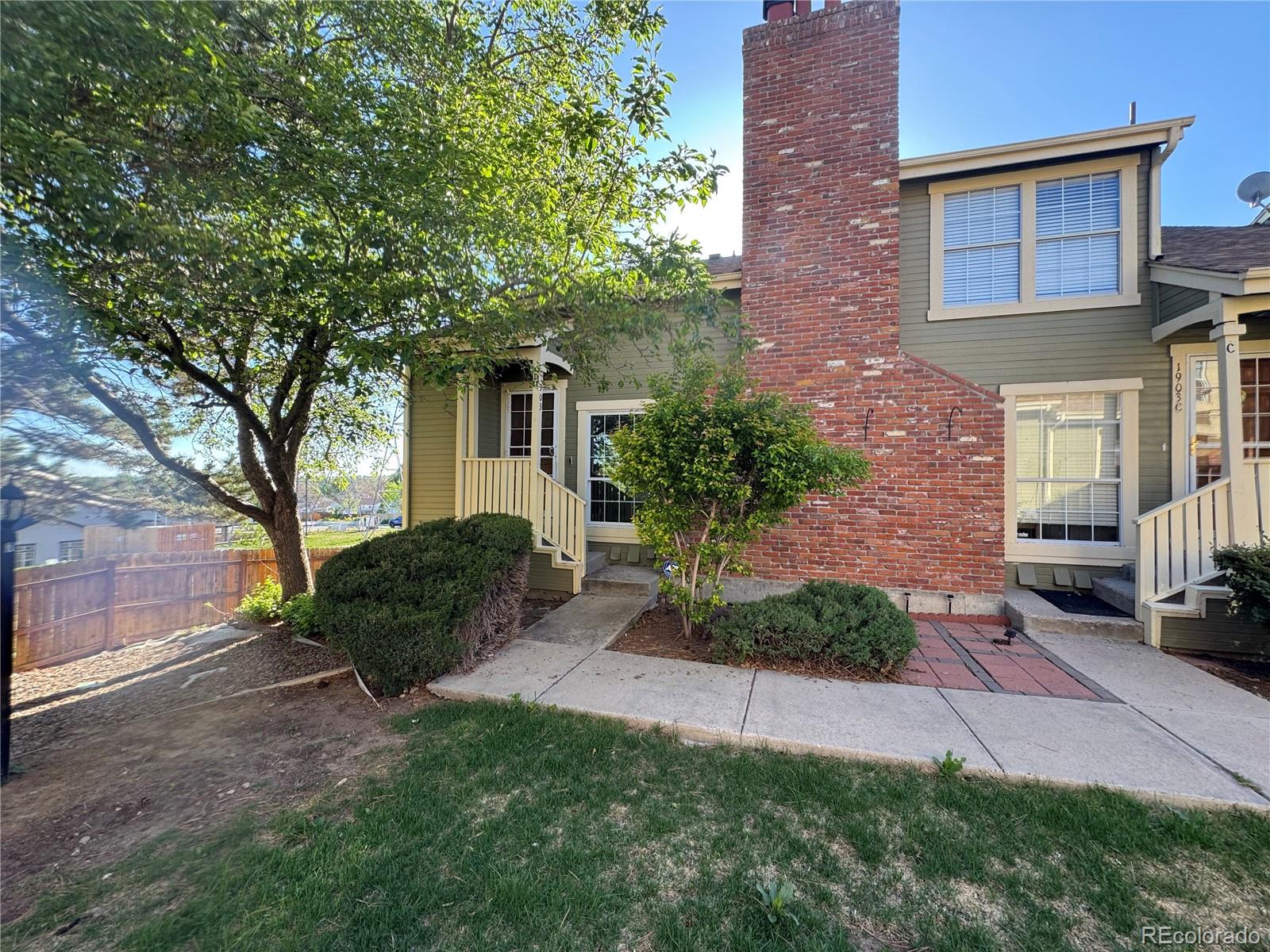 1903 S Helena Street Aurora CO 80013