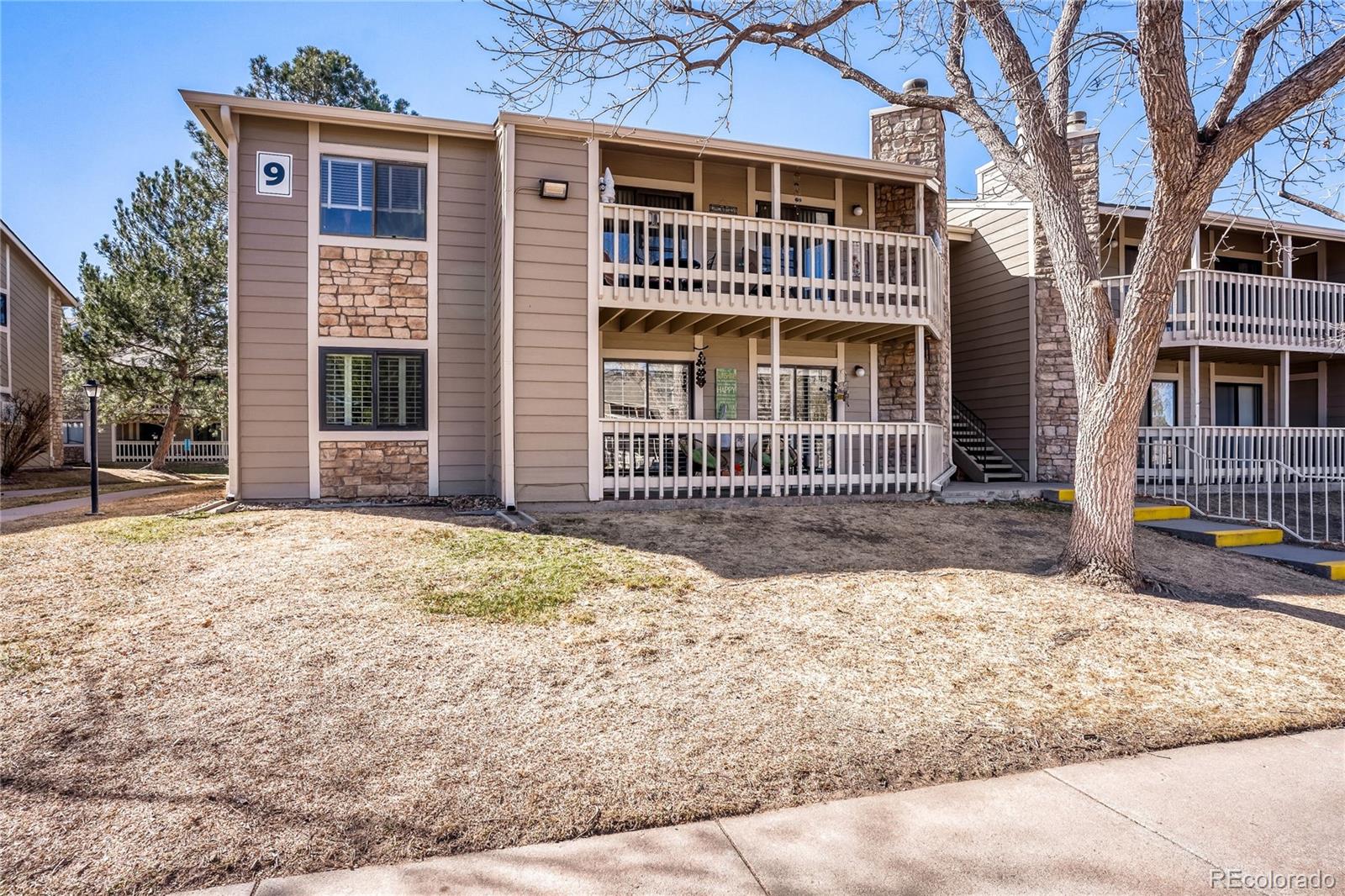8225 Fairmount Drive Denver CO 80247