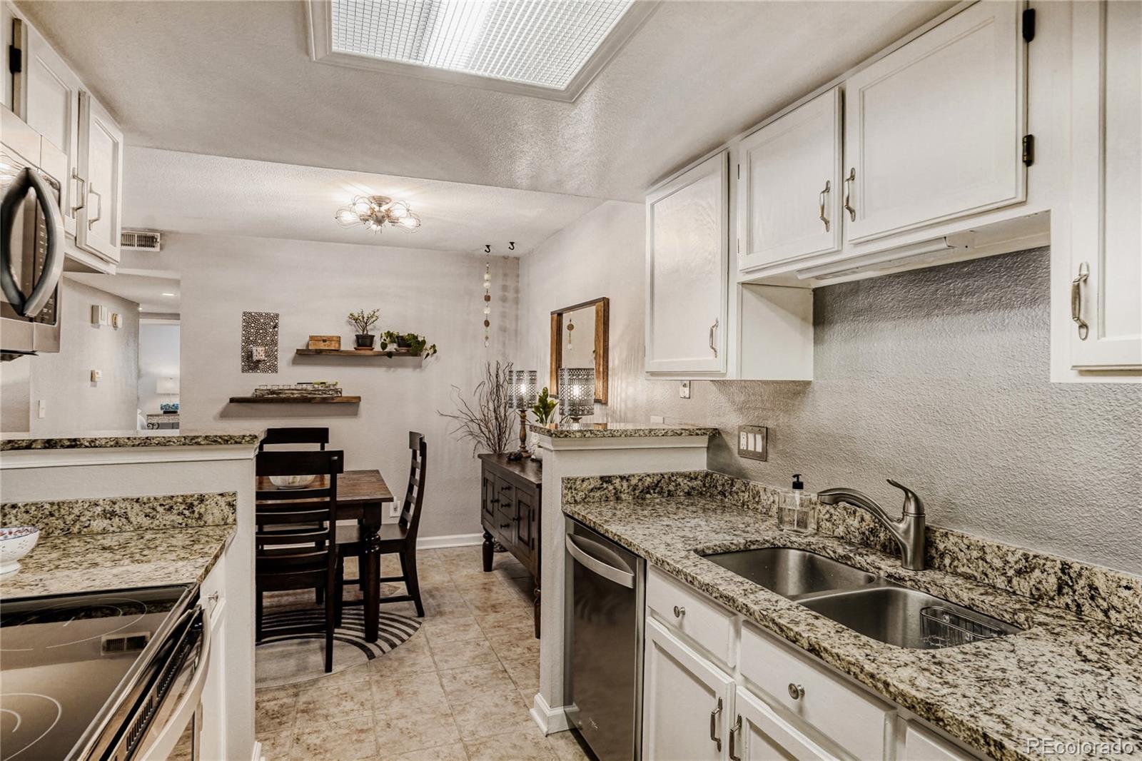 8225 Fairmount Drive Denver CO 80247