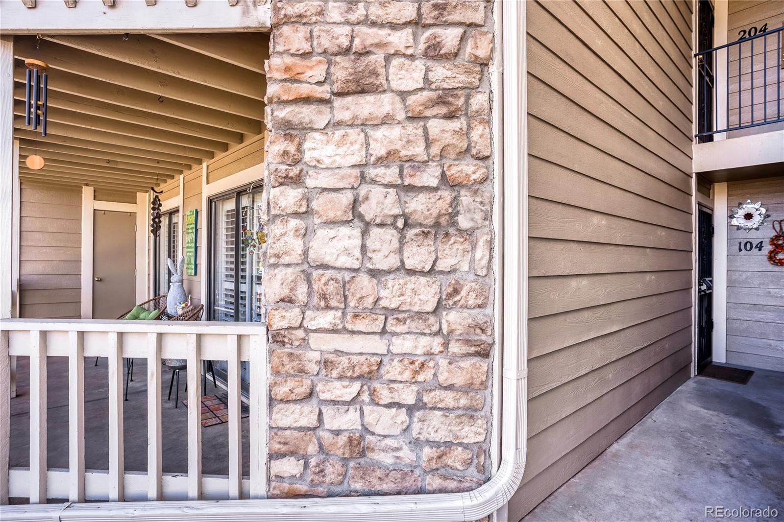 8225 Fairmount Drive Denver CO 80247