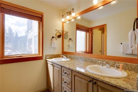 180 Tennis Club Road Keystone CO 80435