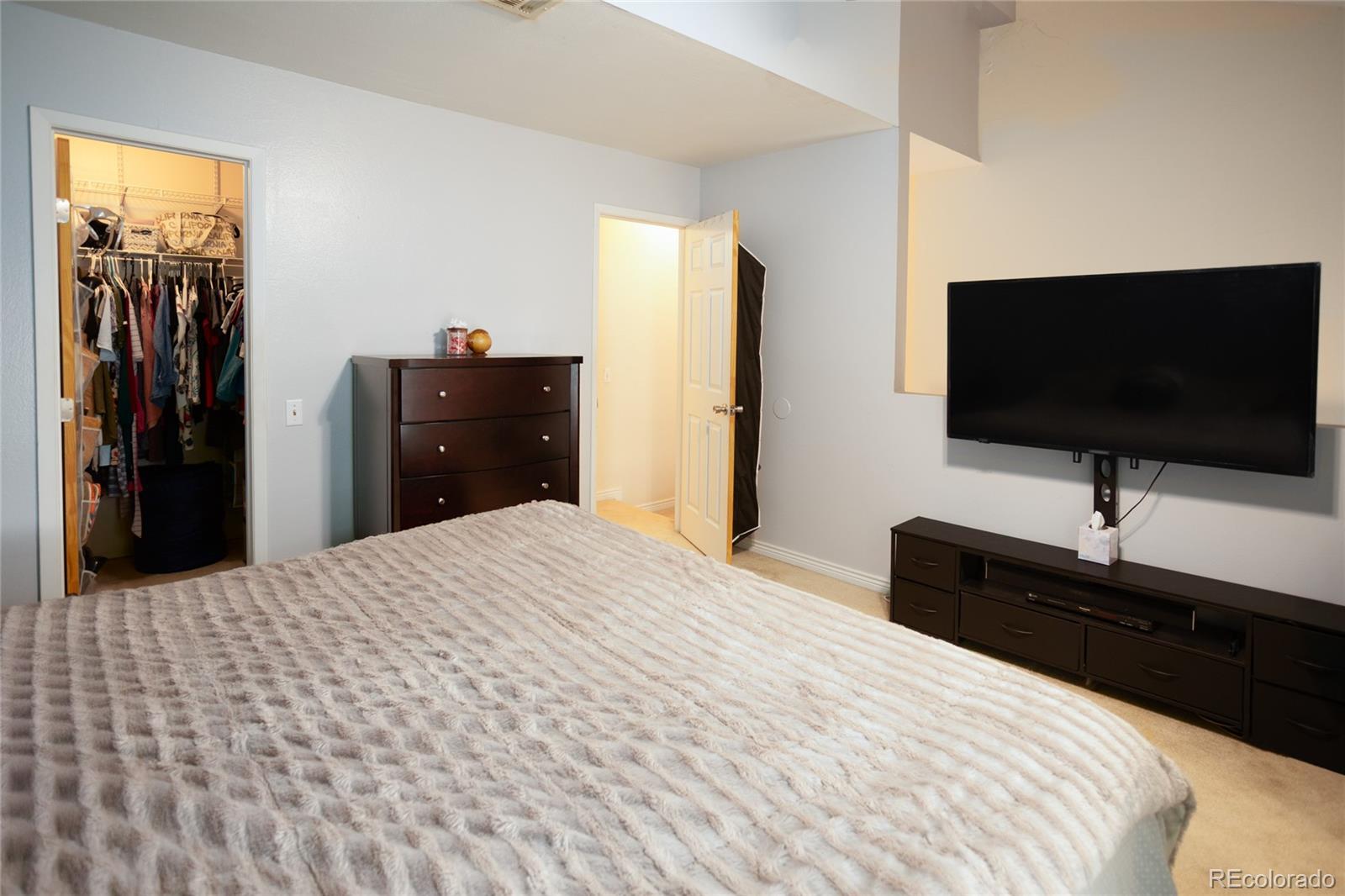 1312 S Carson Way Aurora CO 80012
