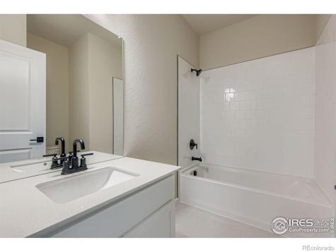 2803 Bear Springs Circle Longmont CO 80503