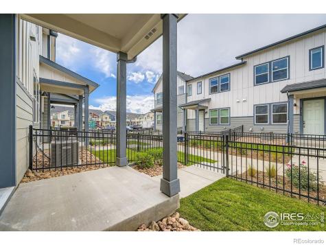 2803 Bear Springs Circle Longmont CO 80503
