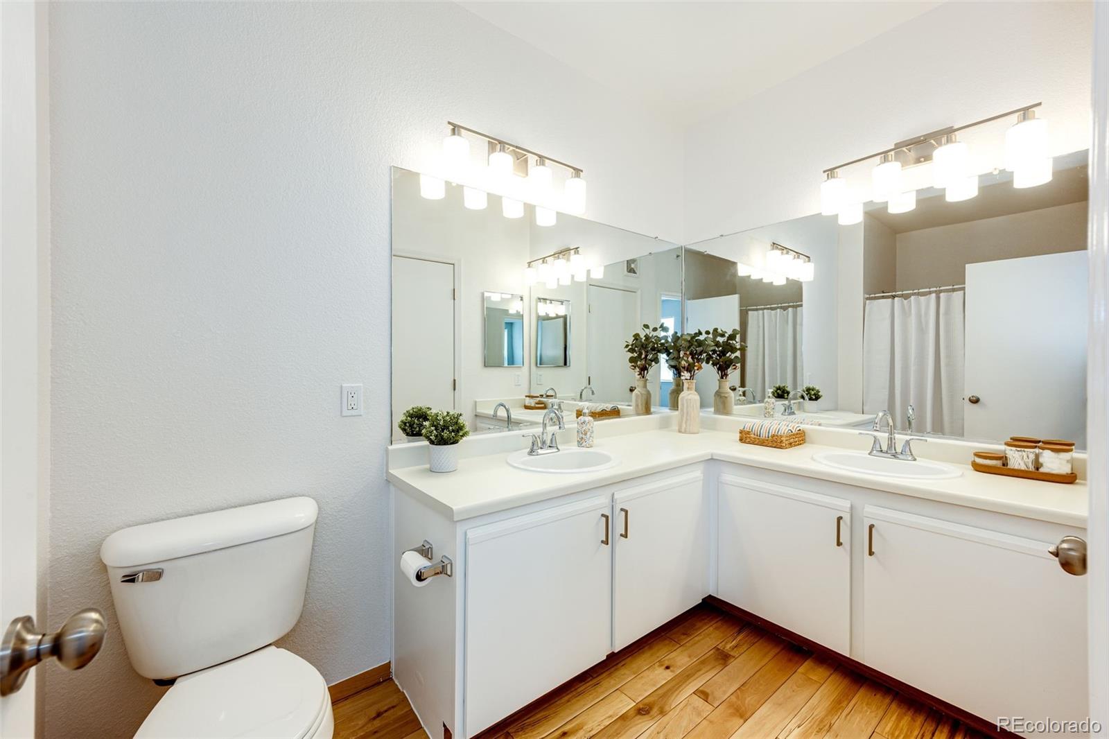 18930 E Warren Circle Aurora CO 80013