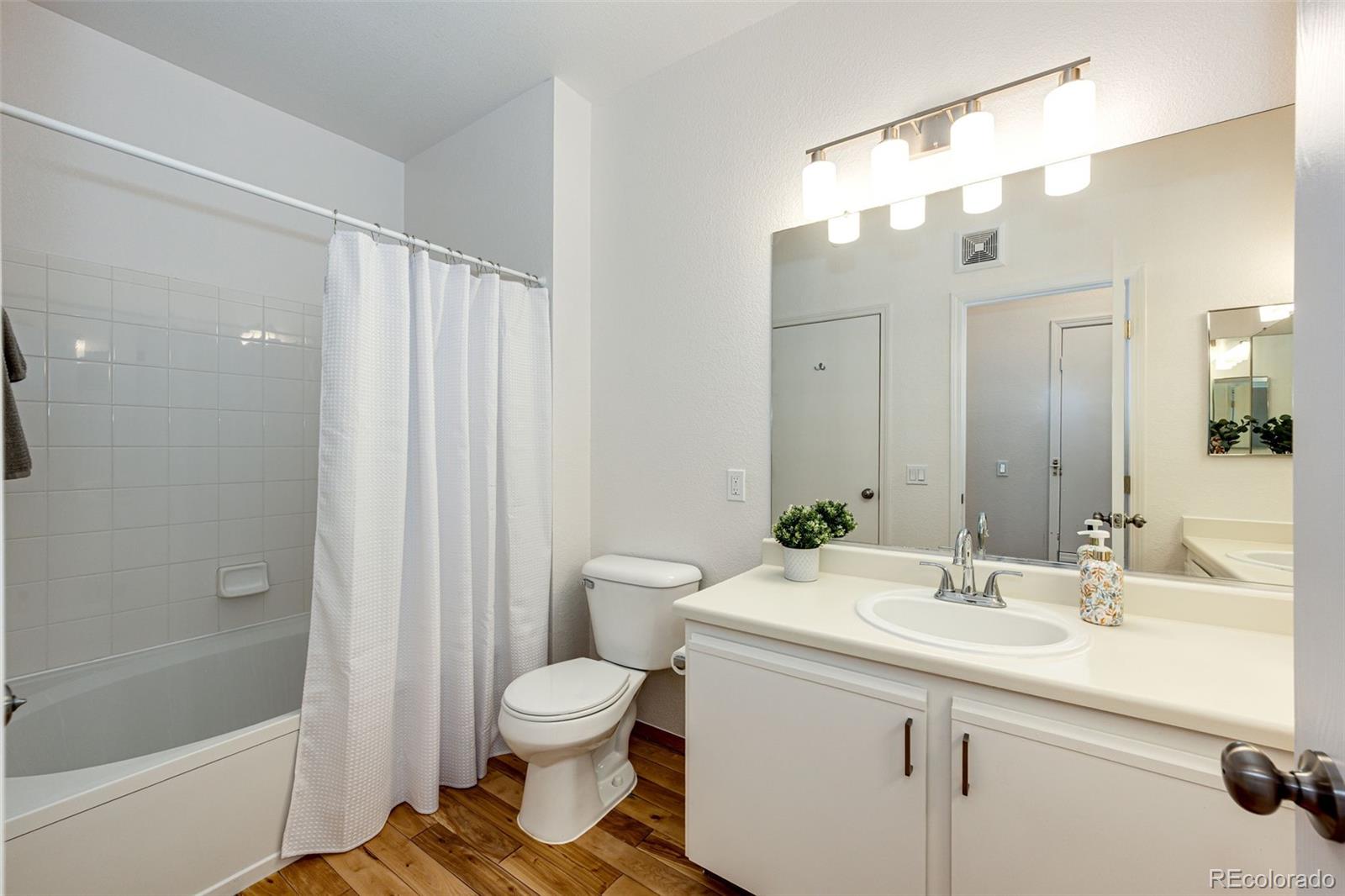 18930 E Warren Circle Aurora CO 80013