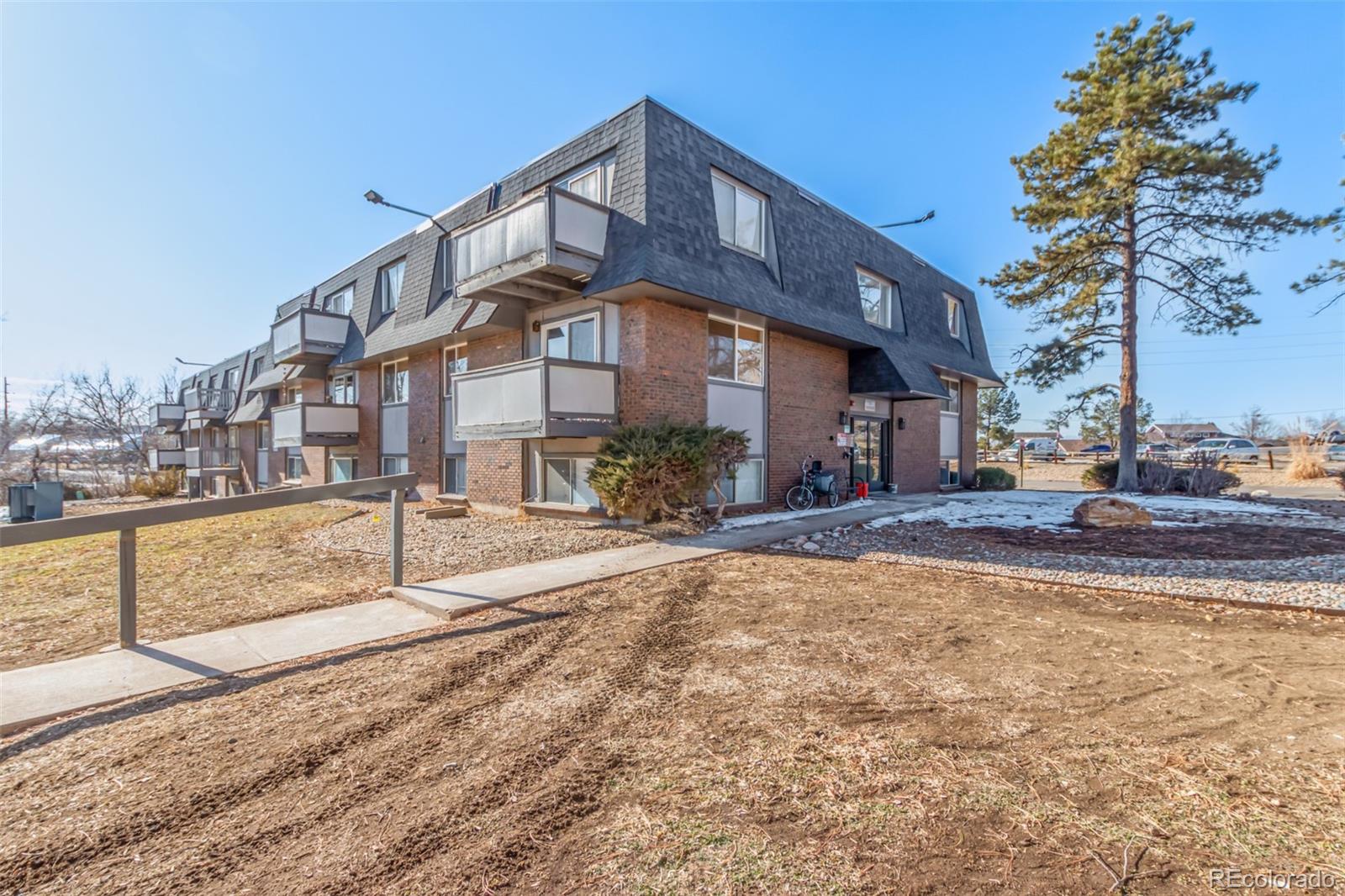 50 E Highline Circle Centennial CO 80122
