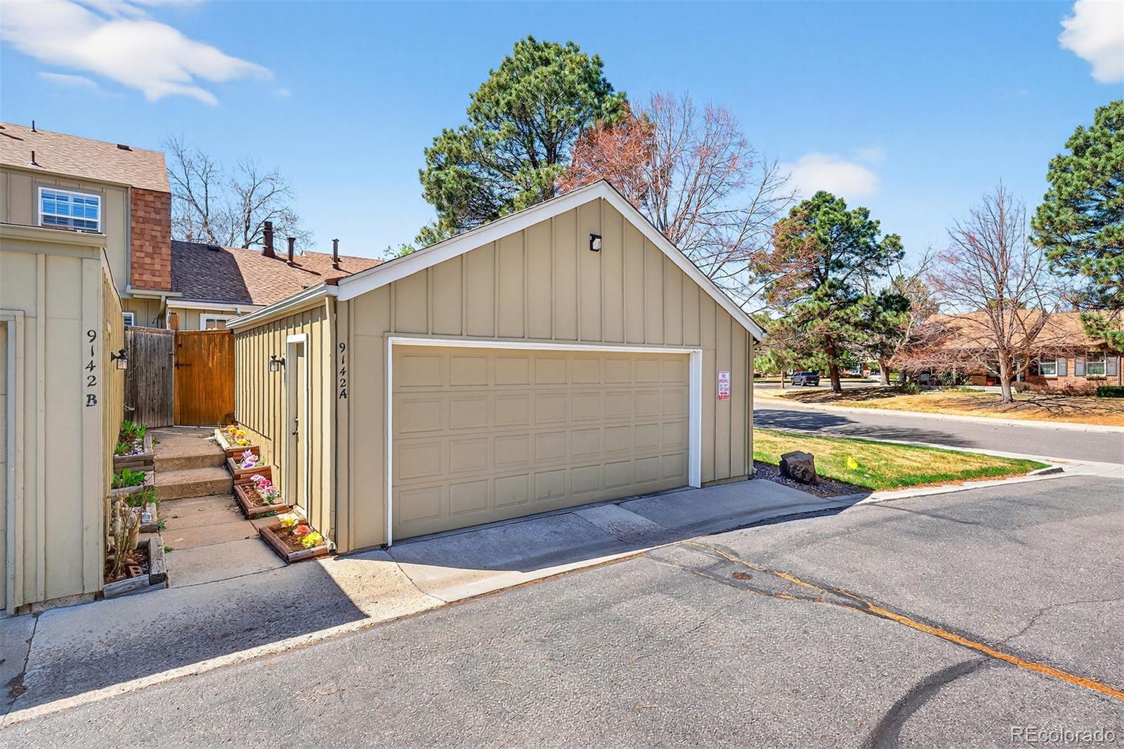 9142 E Amherst Drive Denver CO 80231