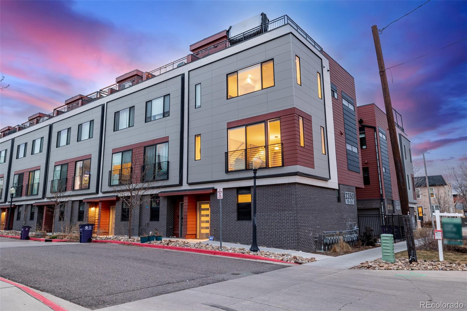 2350 Tremont Place Denver CO 80205