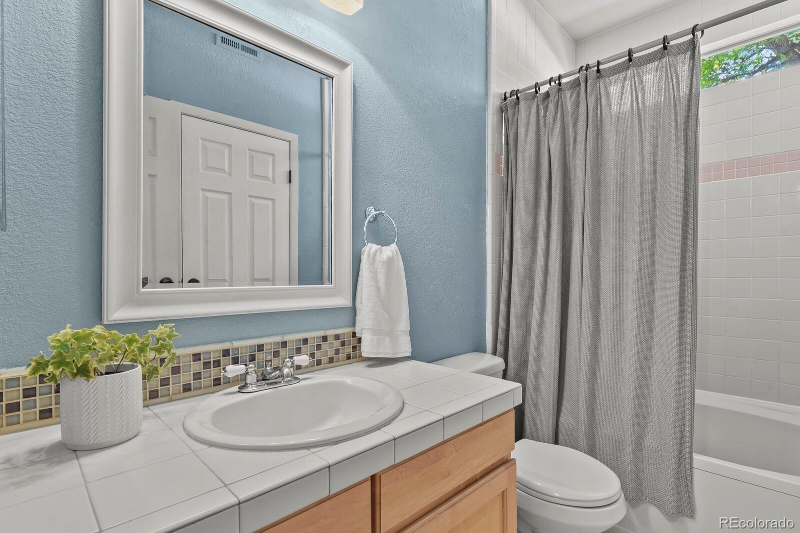 6001 S Yosemite Street Greenwood Village CO 80111