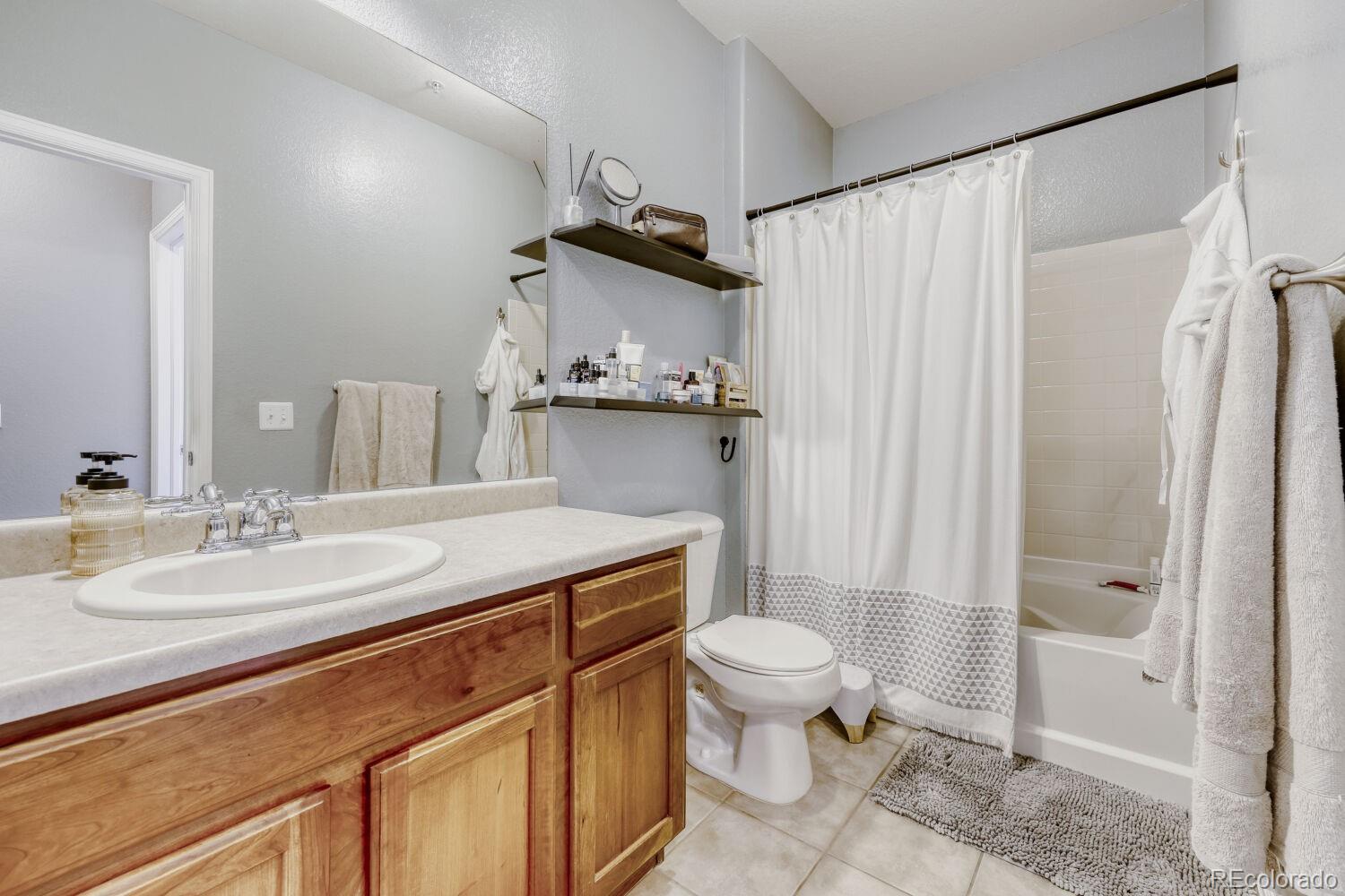 2682 S Cathay Way Aurora CO 80013
