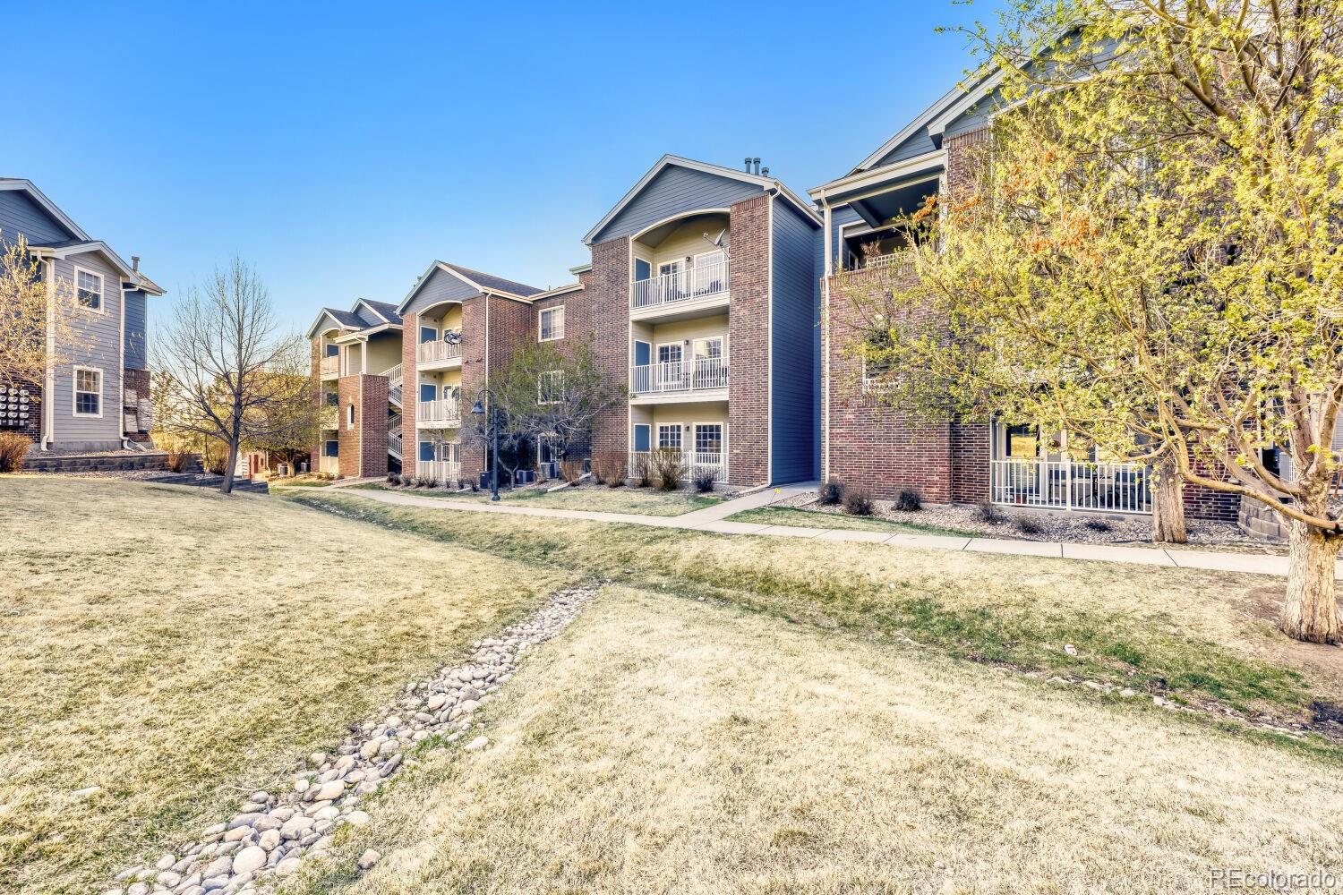 2682 S Cathay Way Aurora CO 80013