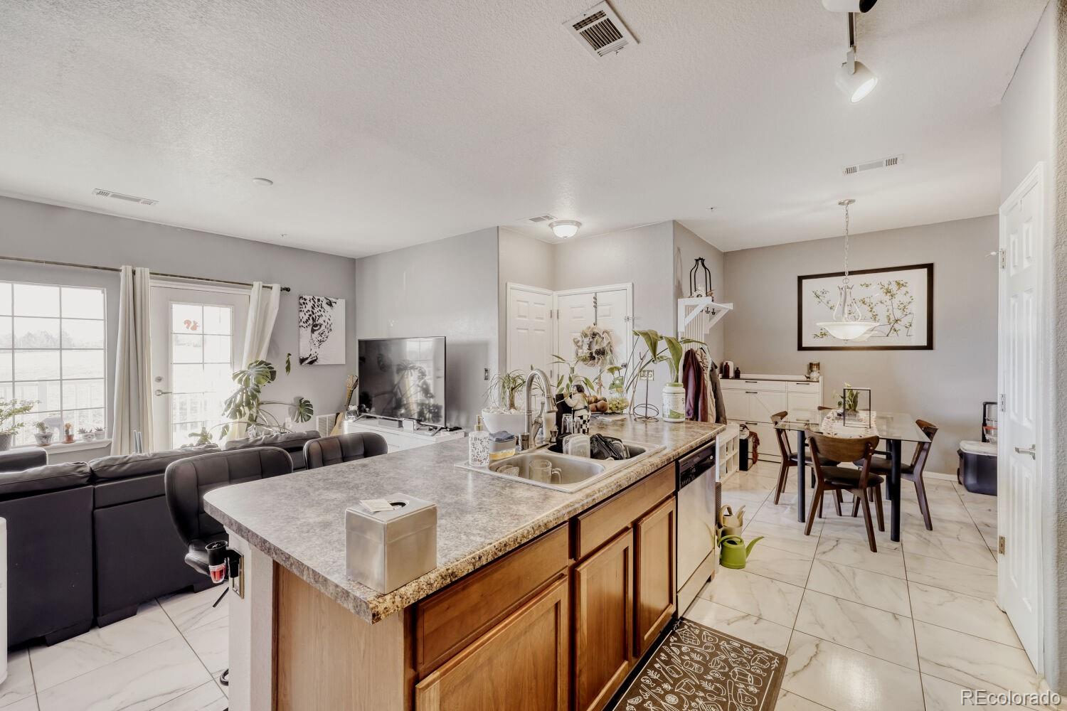 2682 S Cathay Way Aurora CO 80013