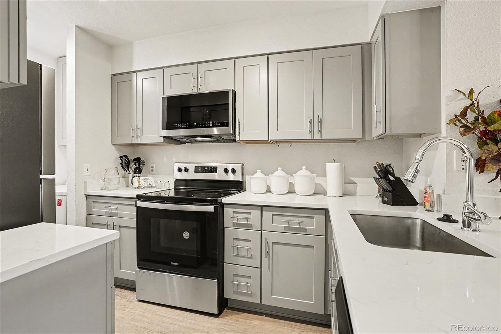 1662 S Idalia Circle Aurora CO 80017