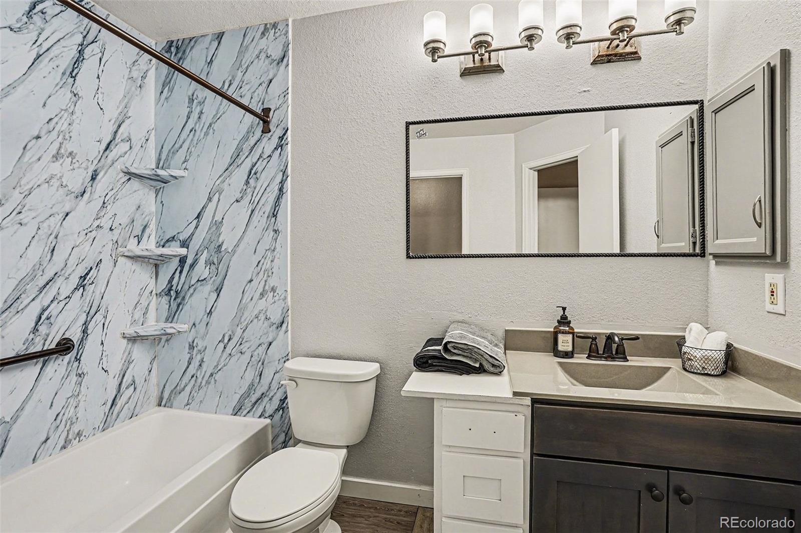 1662 S Idalia Circle Aurora CO 80017