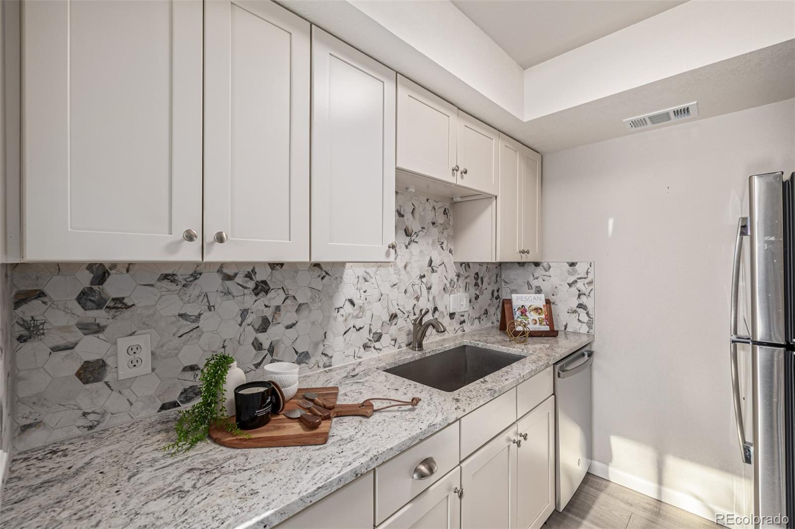 1342 S Cathay Court Aurora CO 80017