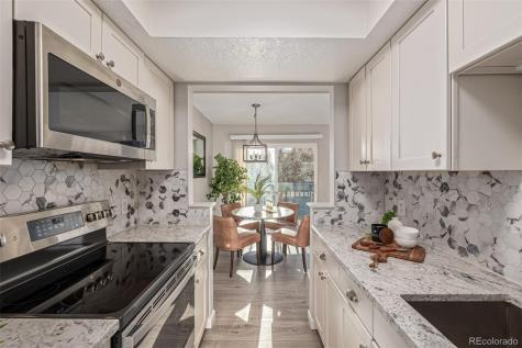 1342 S Cathay Court Aurora CO 80017