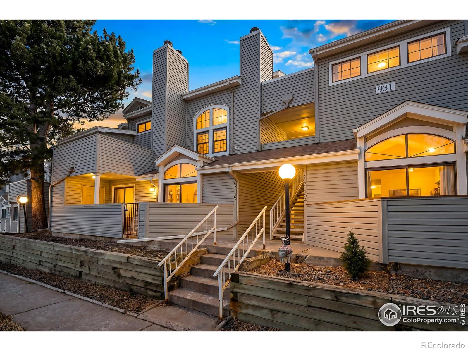 931 S Zeno Way Aurora CO 80017