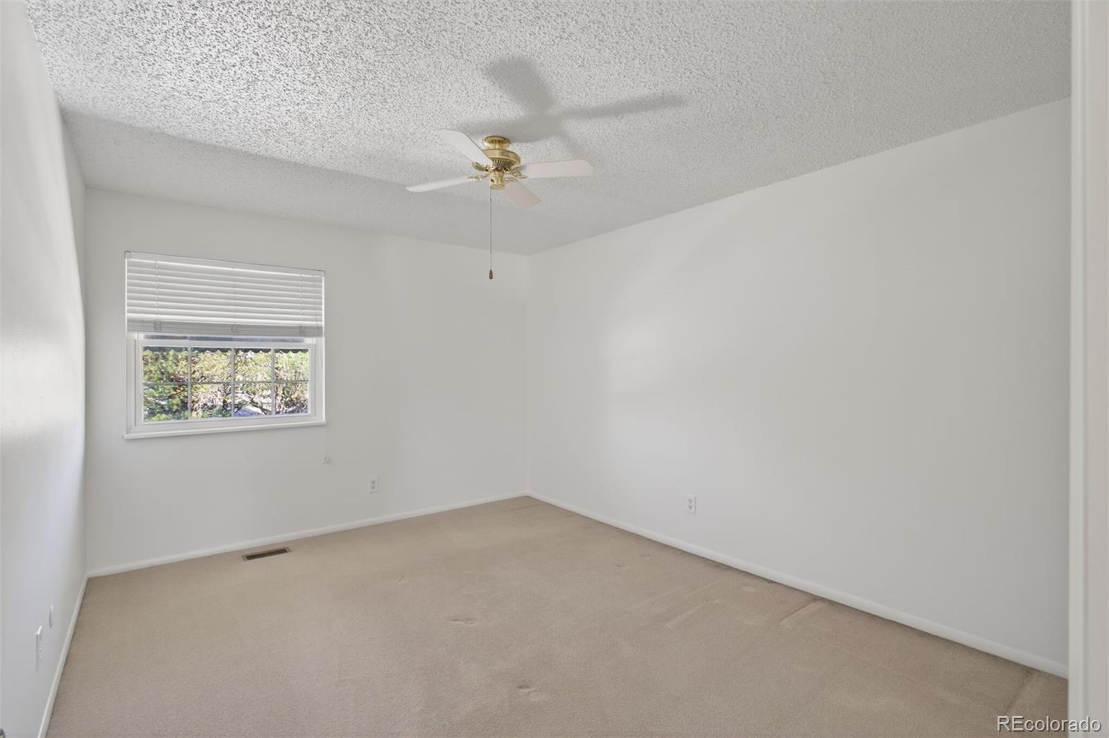 2558 S Vaughn Way Aurora CO 80014