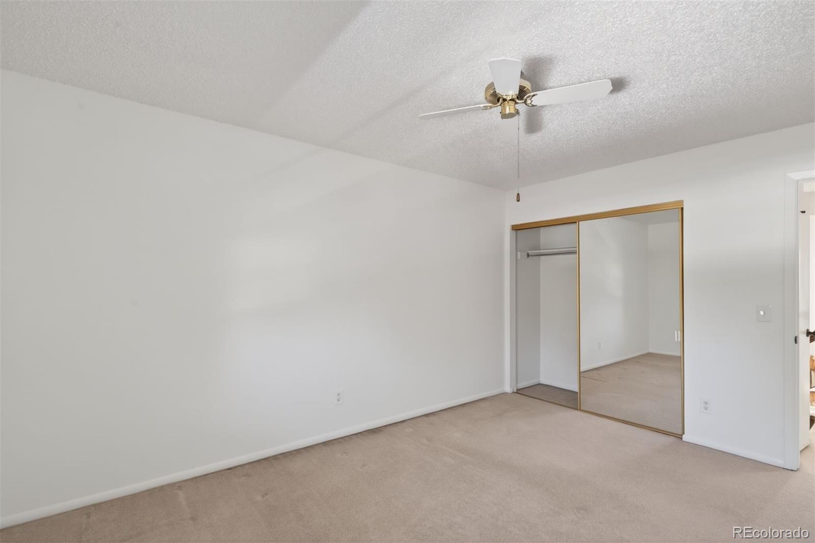 2558 S Vaughn Way Aurora CO 80014