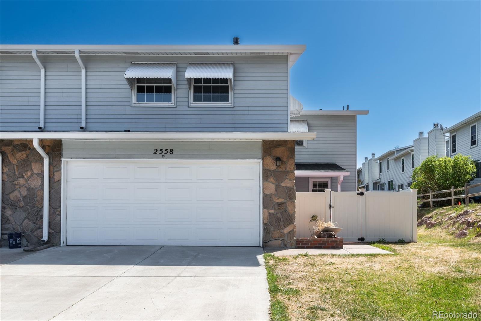 2558 S Vaughn Way Aurora CO 80014