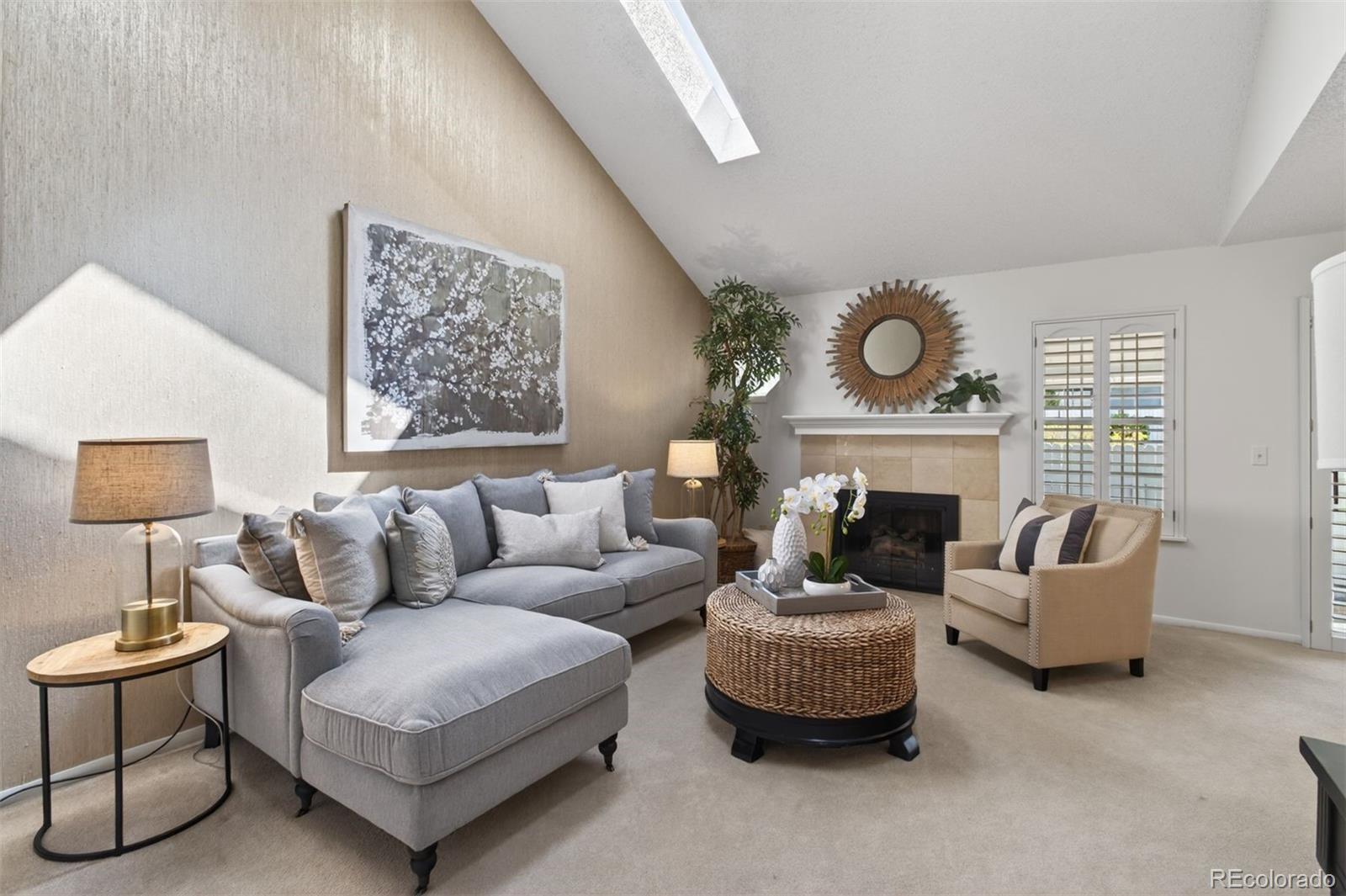 2558 S Vaughn Way Aurora CO 80014