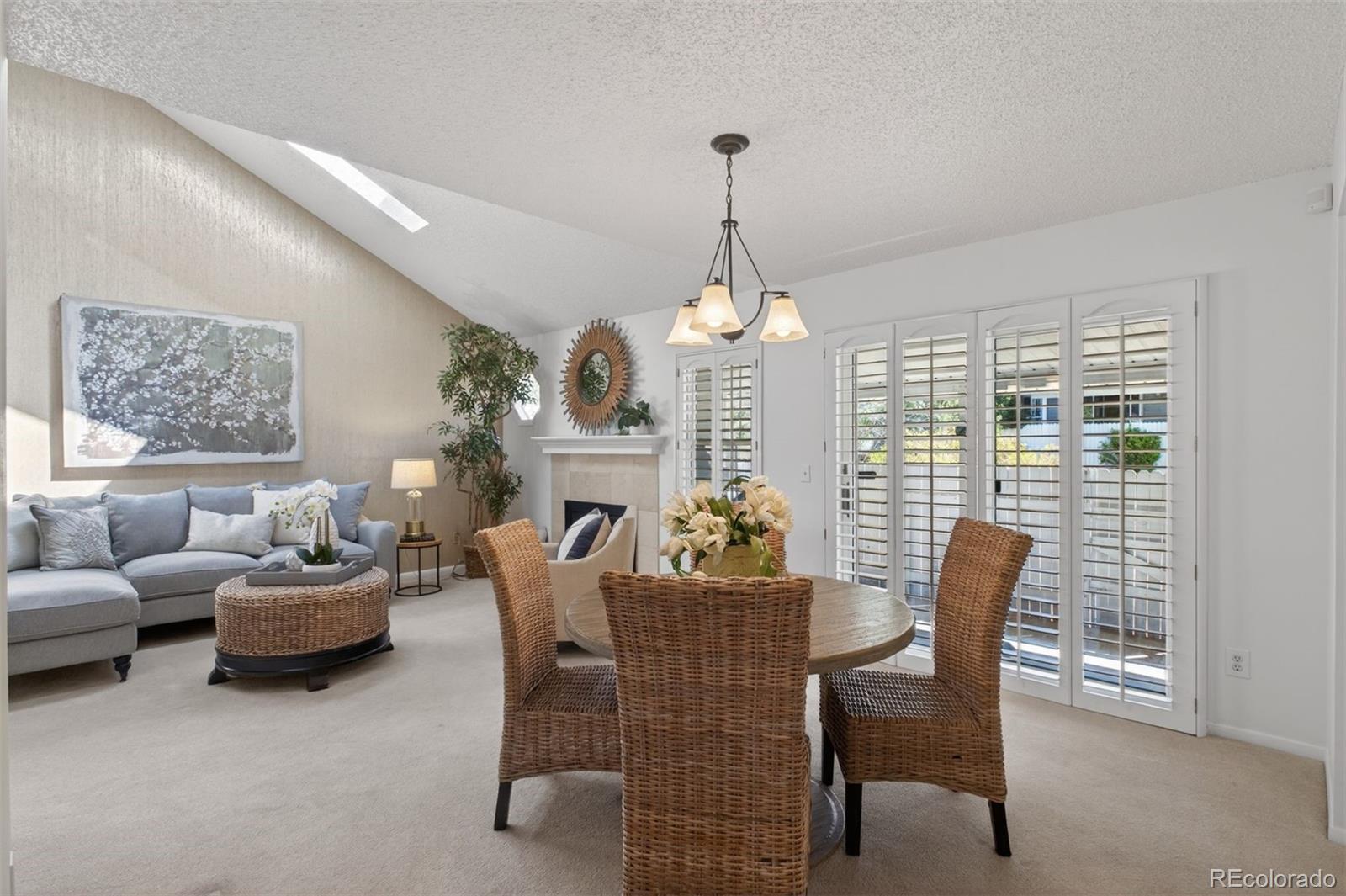 2558 S Vaughn Way Aurora CO 80014