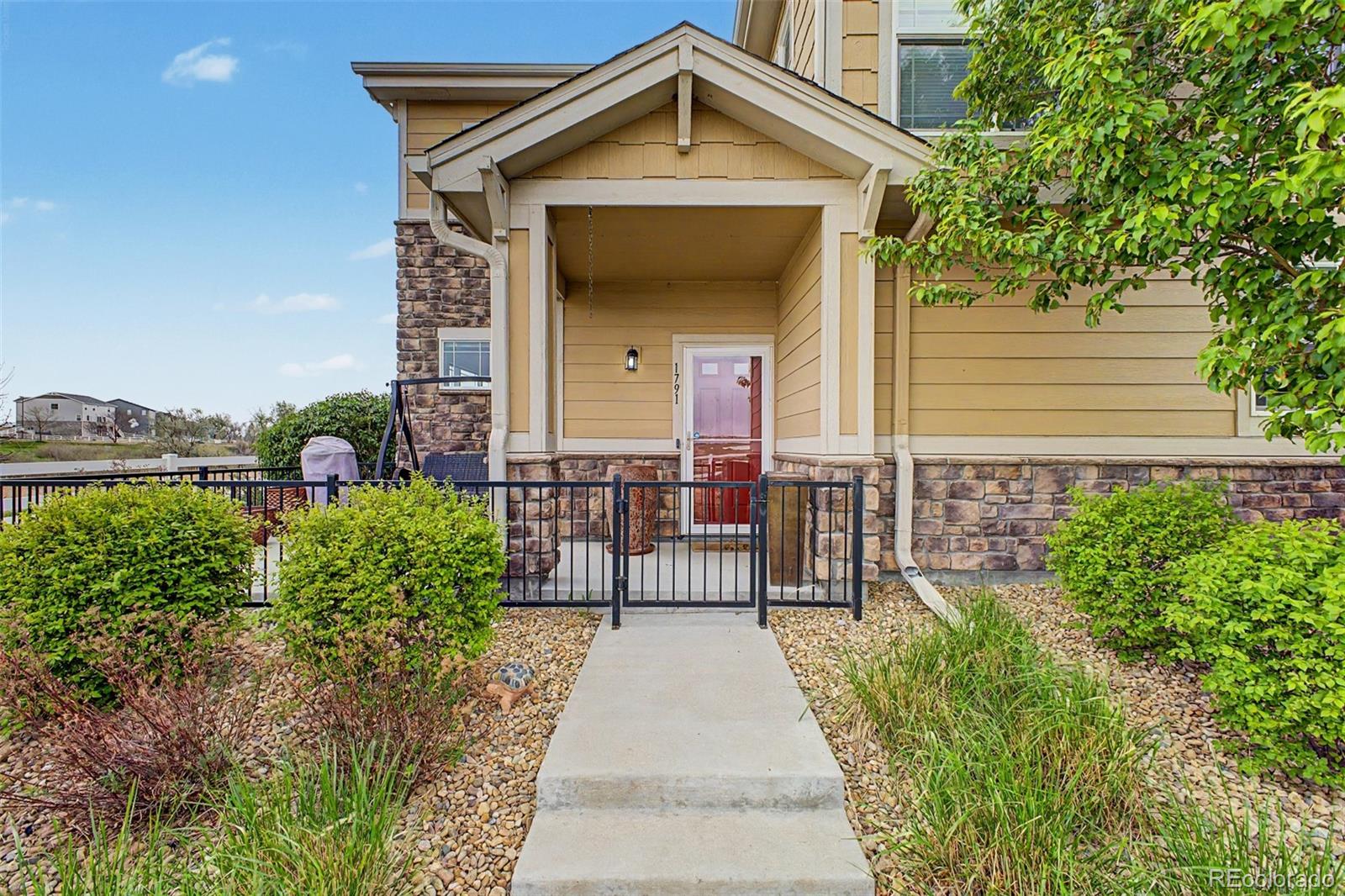 1791 S Buchanan Circle Aurora CO 80018