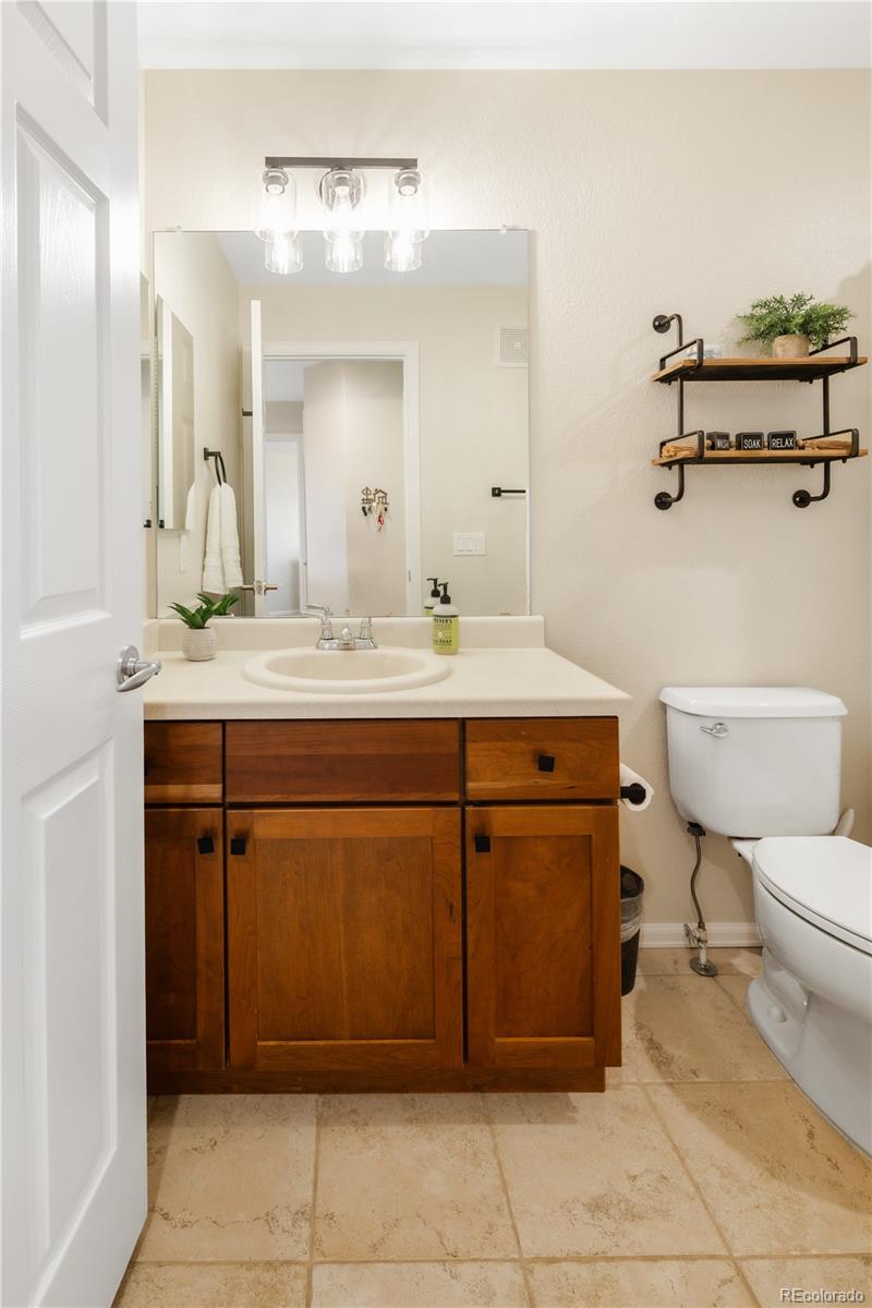 21962 E Canyon Place Aurora CO 80016