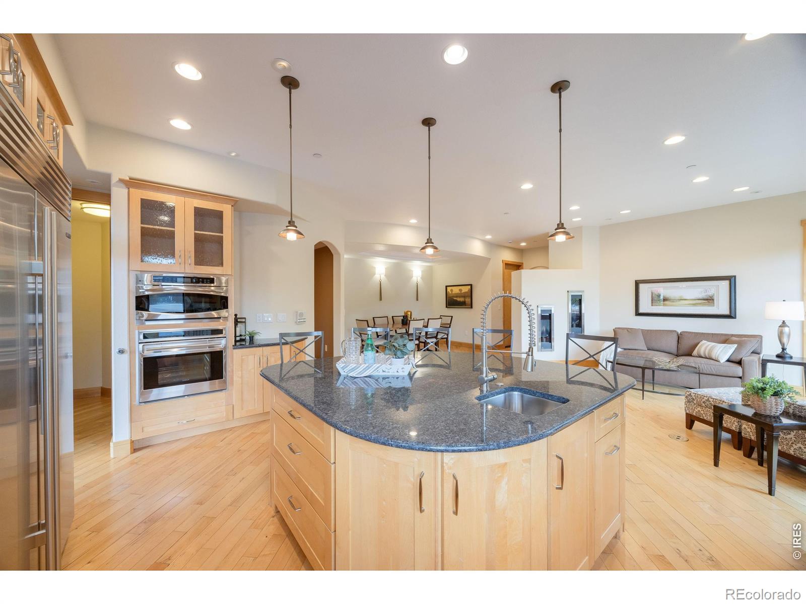 2034 Pearl Street Boulder CO 80302