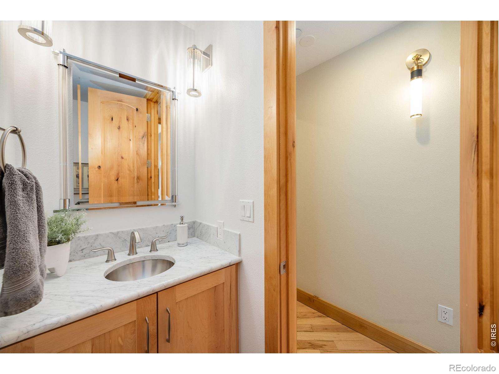 2034 Pearl Street Boulder CO 80302