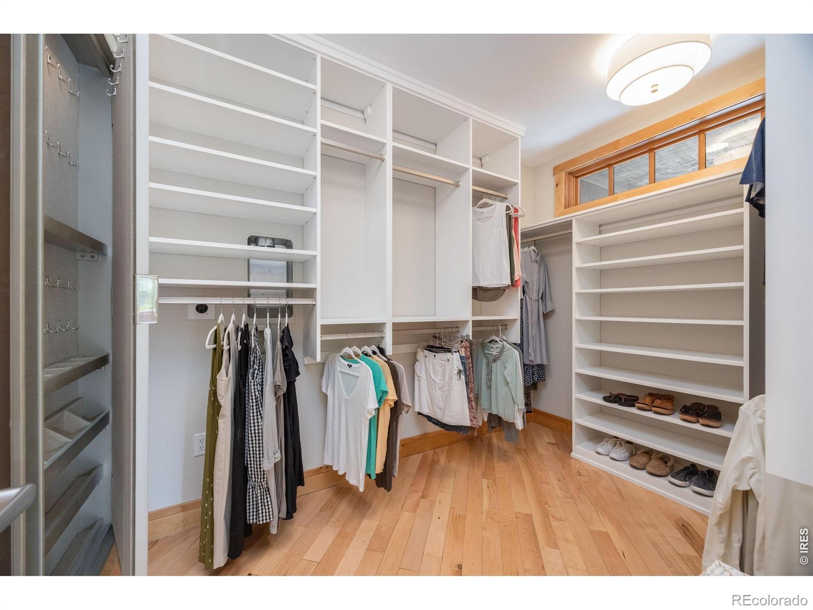 2034 Pearl Street Boulder CO 80302