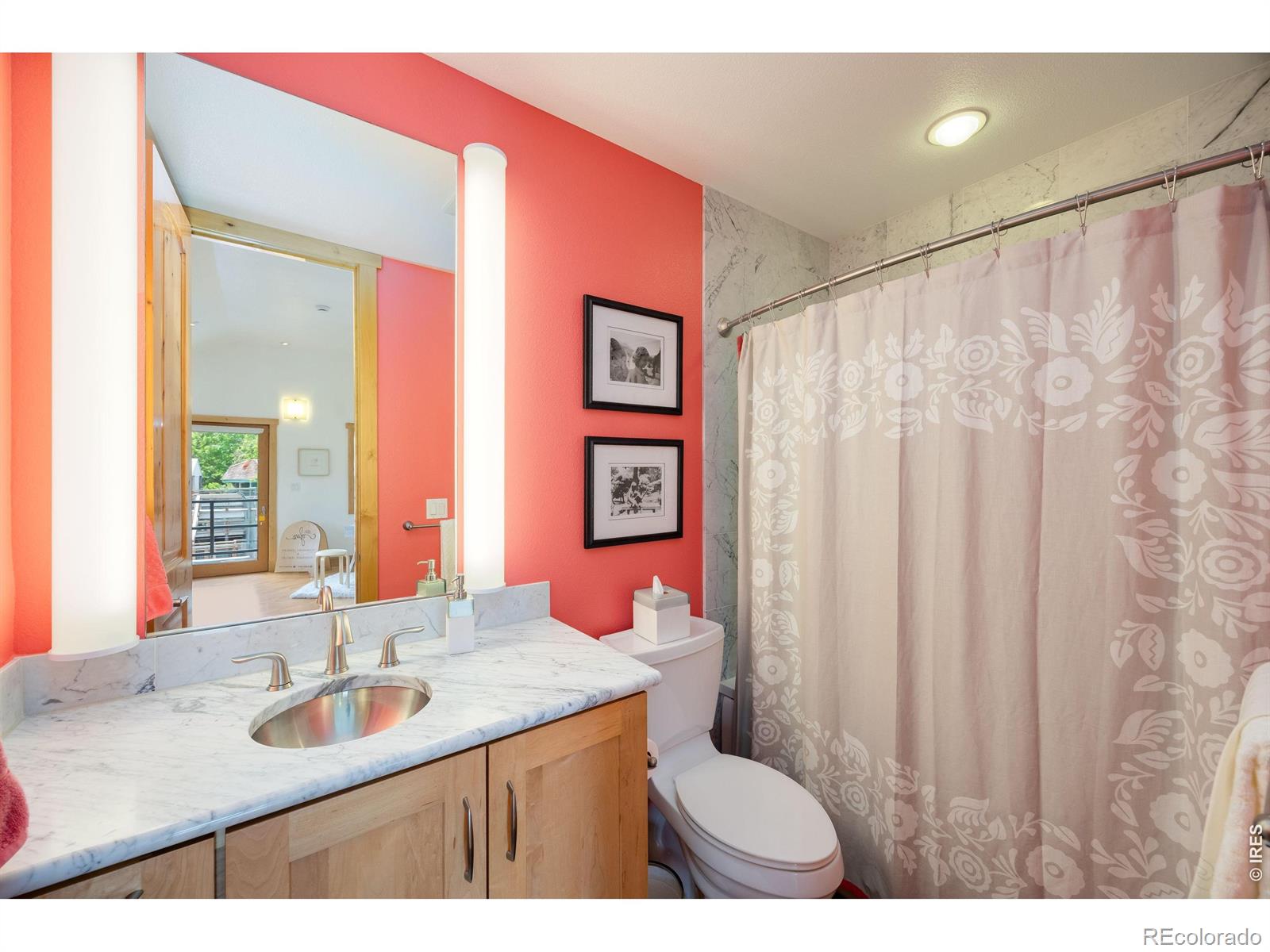 2034 Pearl Street Boulder CO 80302