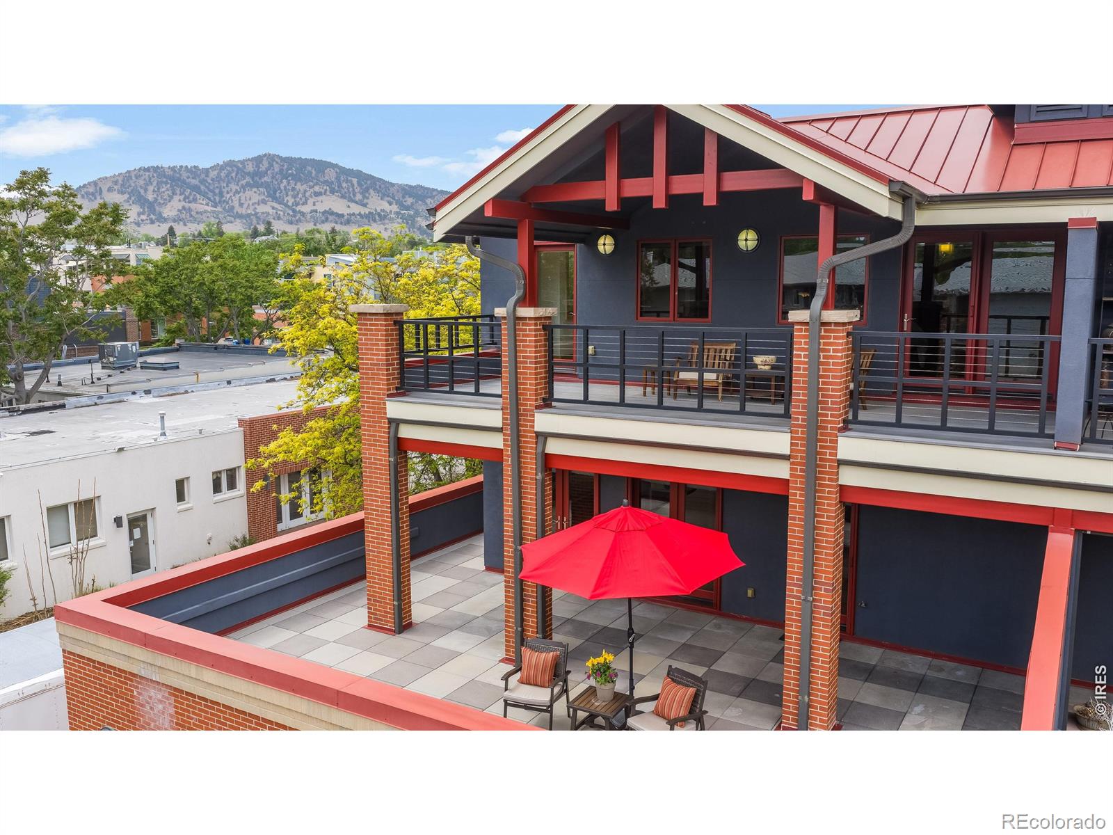 2034 Pearl Street Boulder CO 80302
