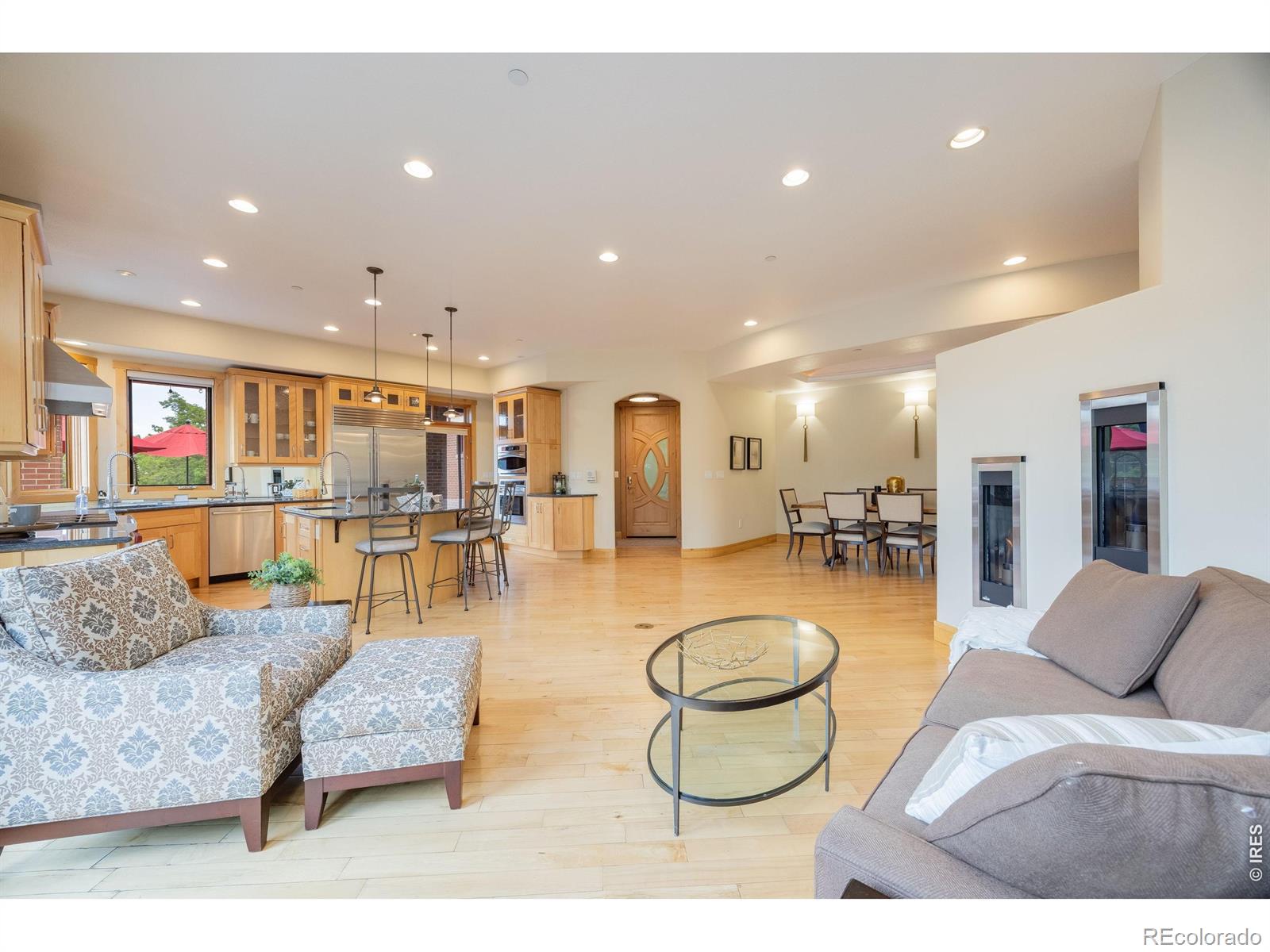 2034 Pearl Street Boulder CO 80302