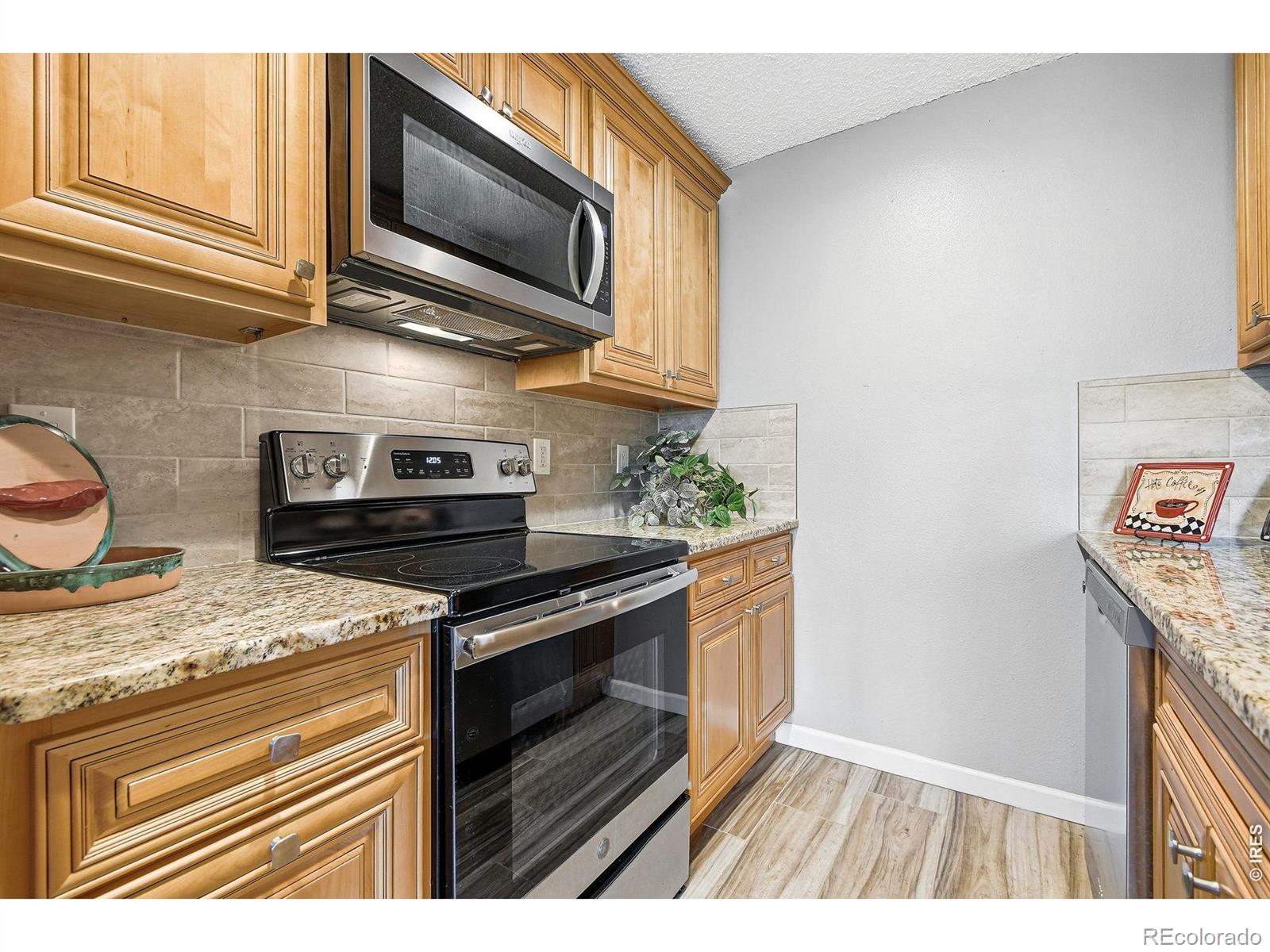 3240 Iris Avenue Boulder CO 80301