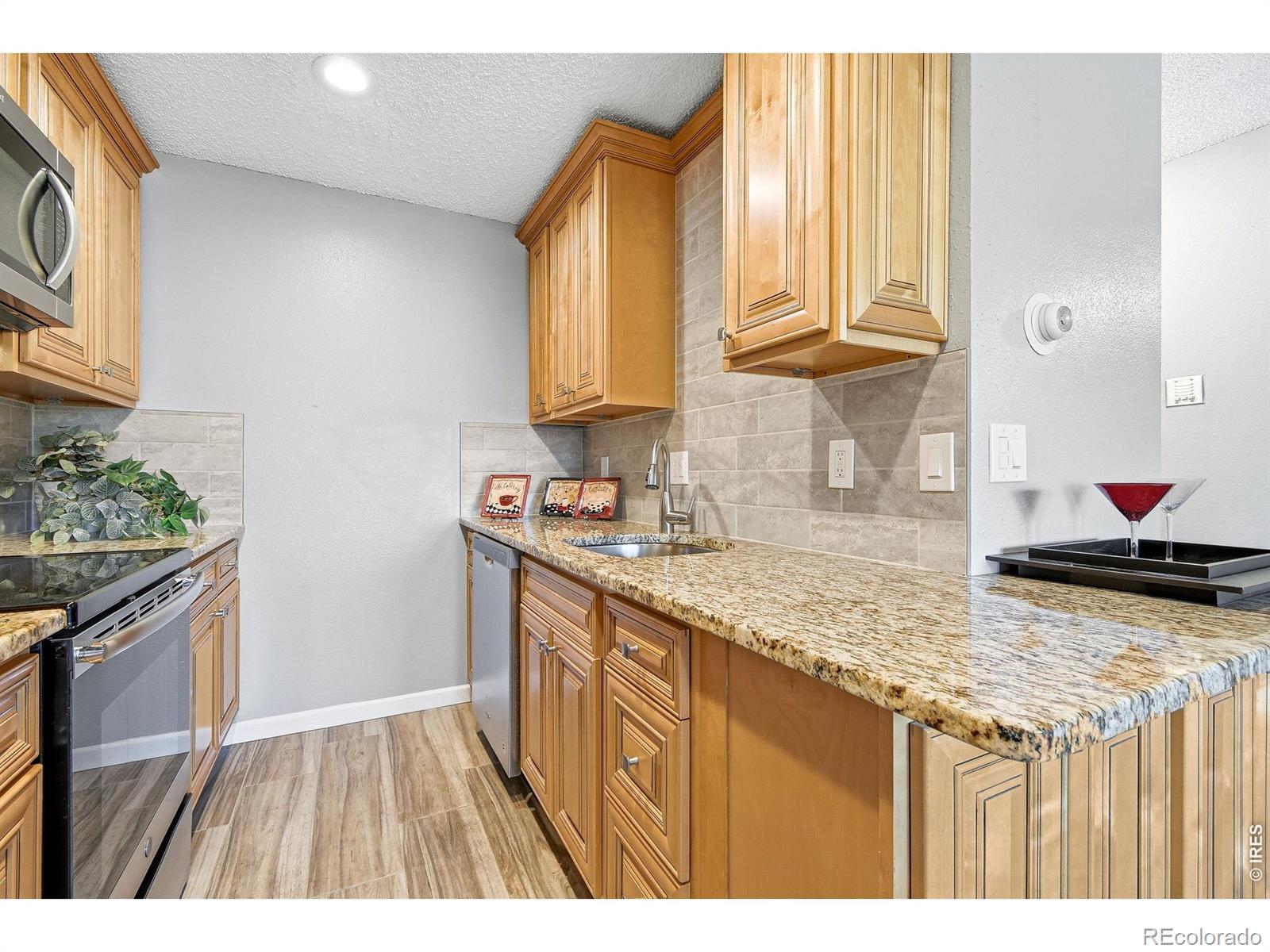 3240 Iris Avenue Boulder CO 80301