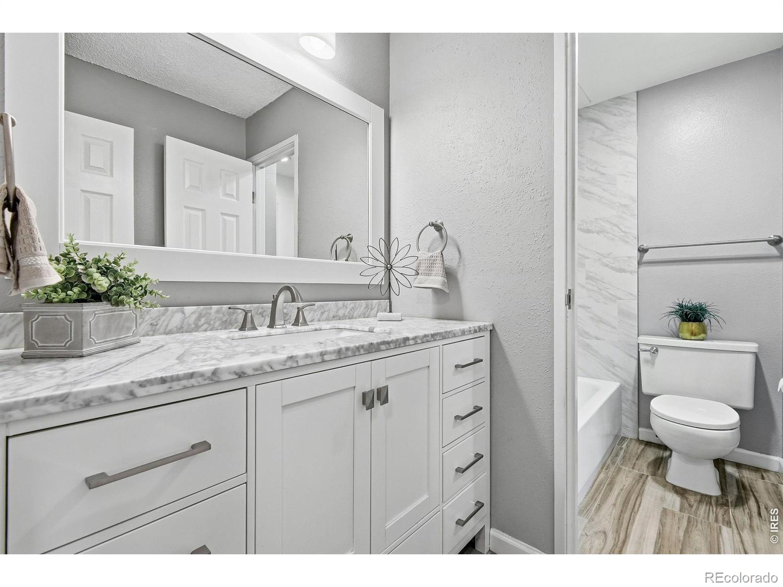 3240 Iris Avenue Boulder CO 80301