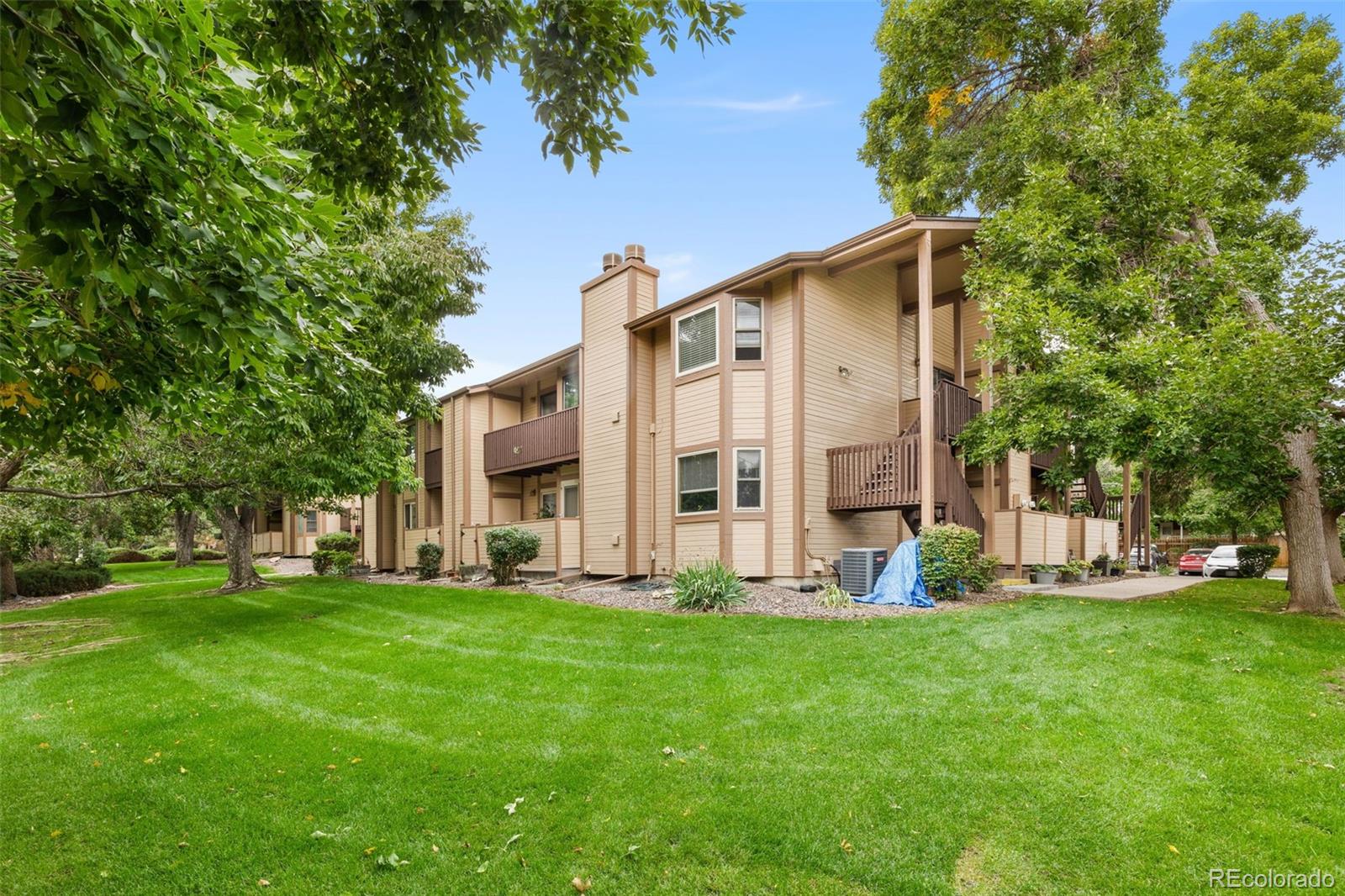 1075 S Garrison Street Lakewood CO 80226