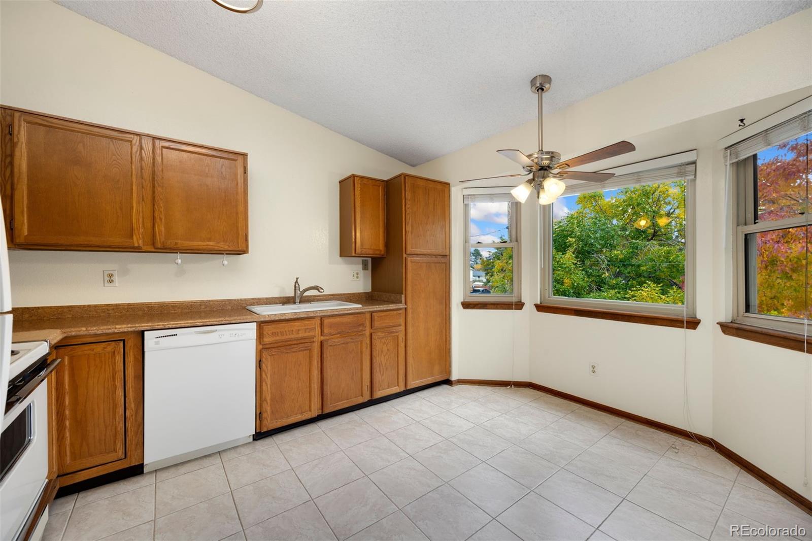 1075 S Garrison Street Lakewood CO 80226