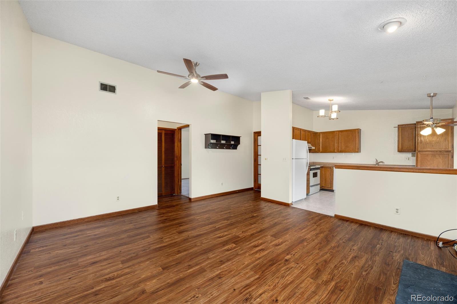 1075 S Garrison Street Lakewood CO 80226