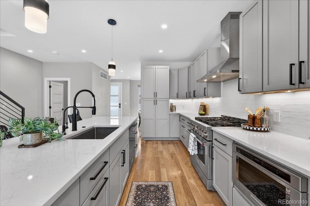 4246 Navajo Street Denver CO 80211