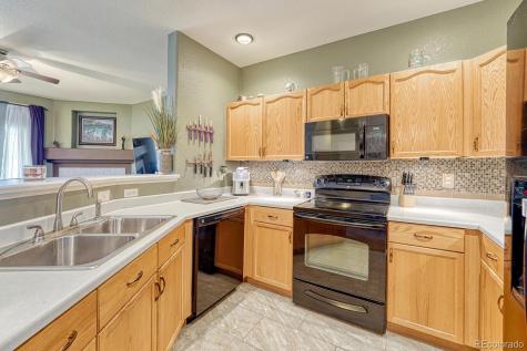 8374 S Holland Way Littleton CO 80128