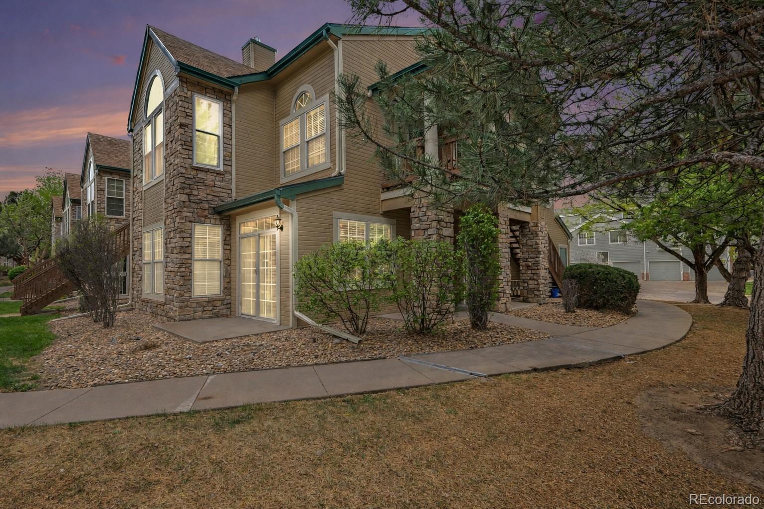 4034 S Carson Street Aurora CO 80014