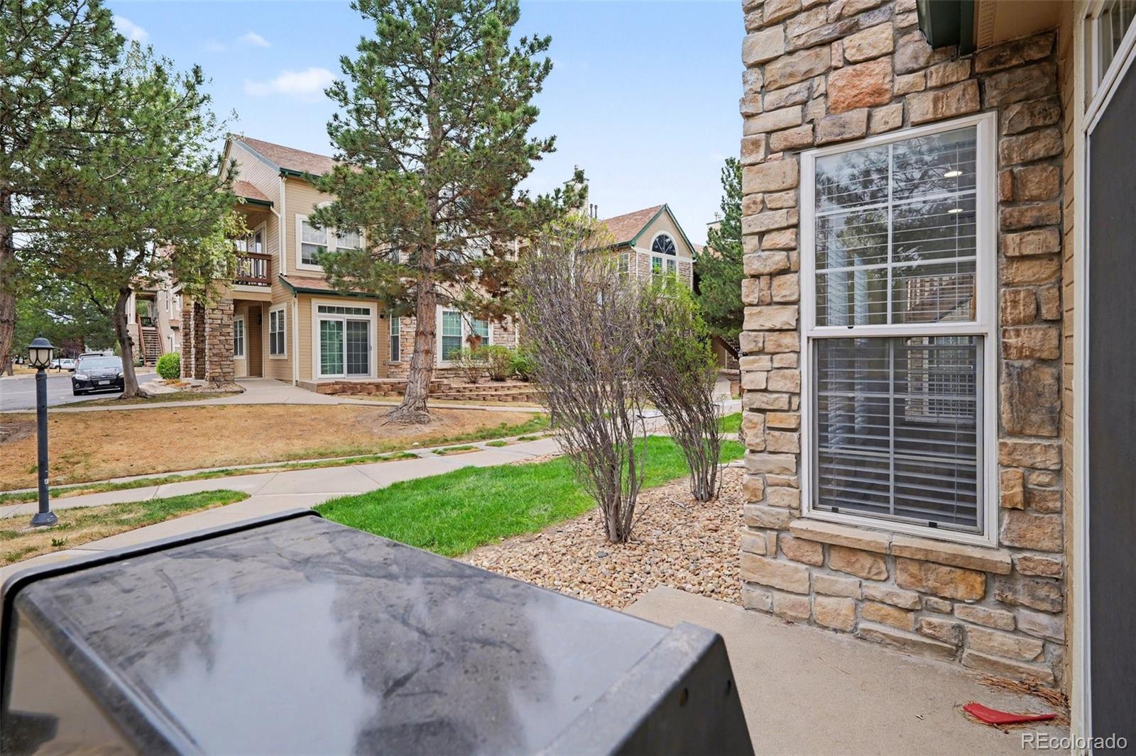 4034 S Carson Street Aurora CO 80014