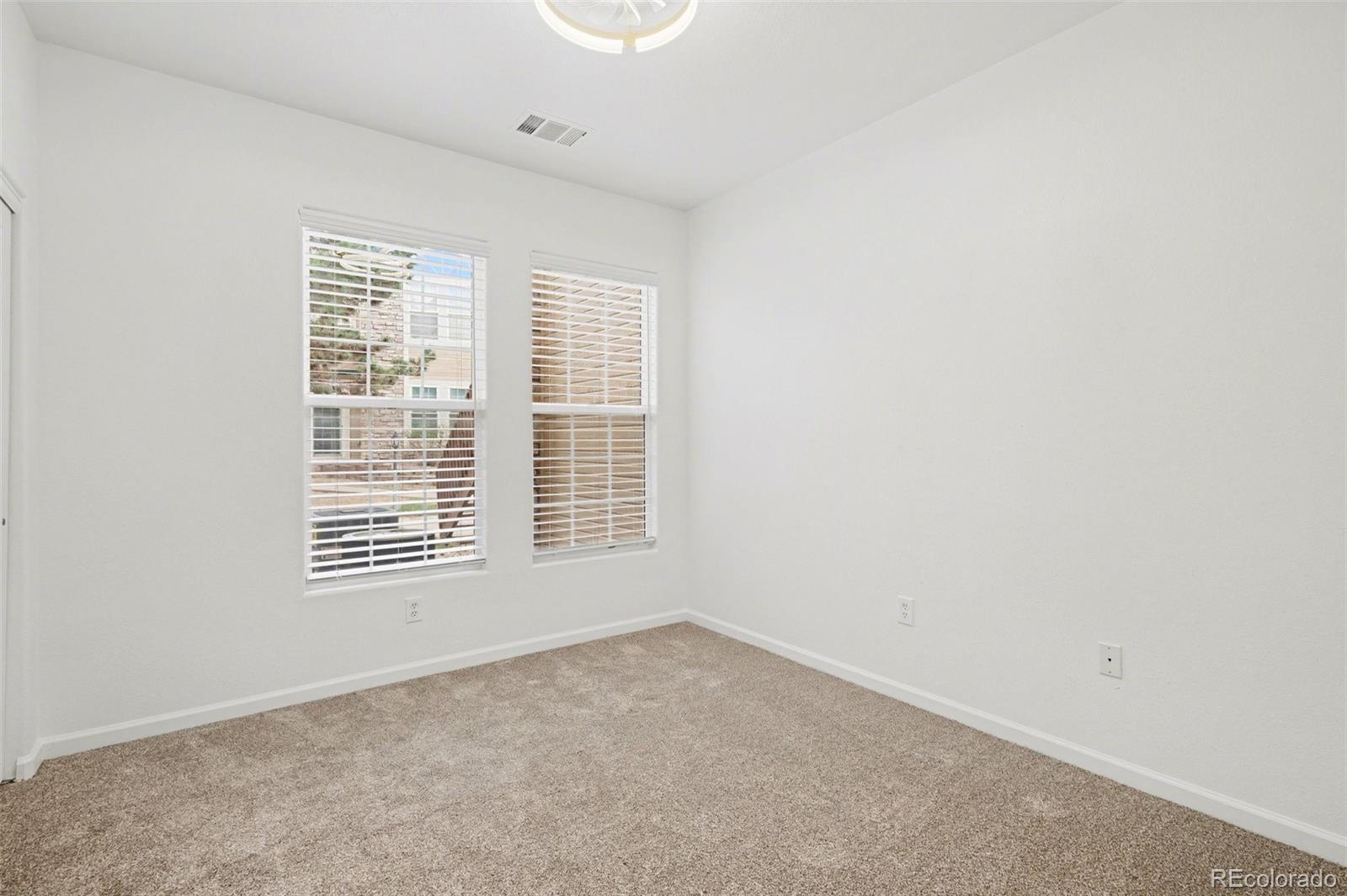 4034 S Carson Street Aurora CO 80014