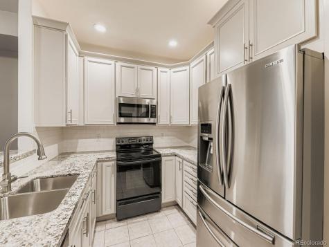 2712 W Greens Place Littleton CO 80123