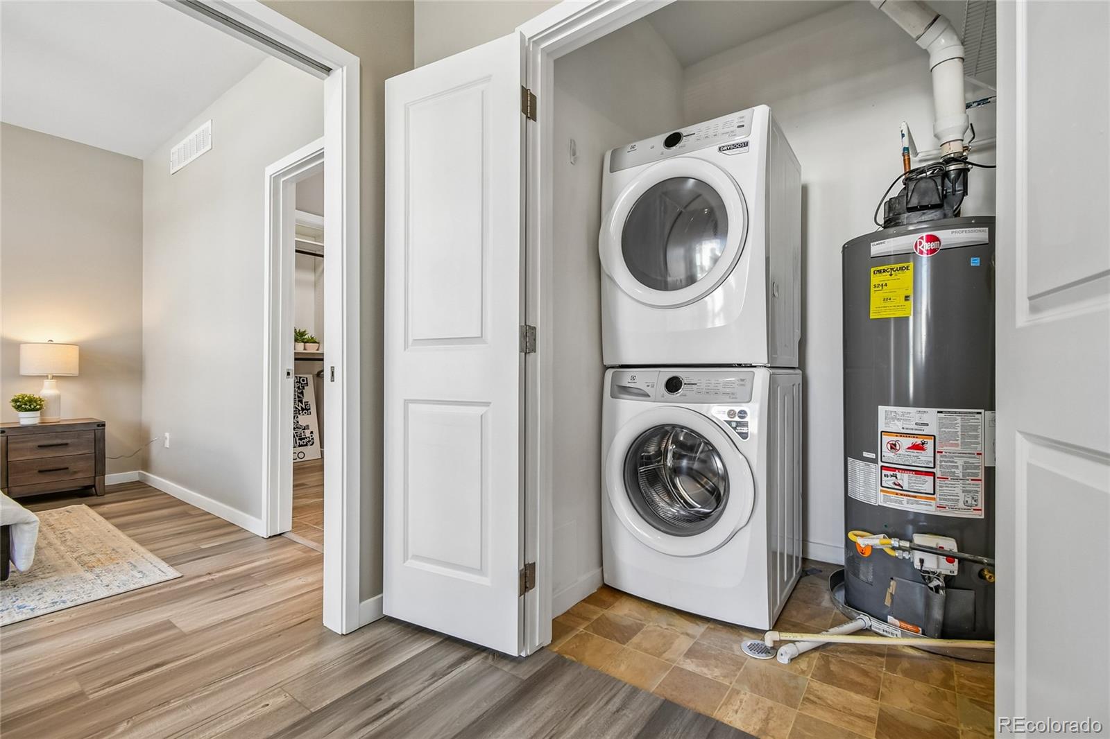 2327 Glenarm Place Denver CO 80205