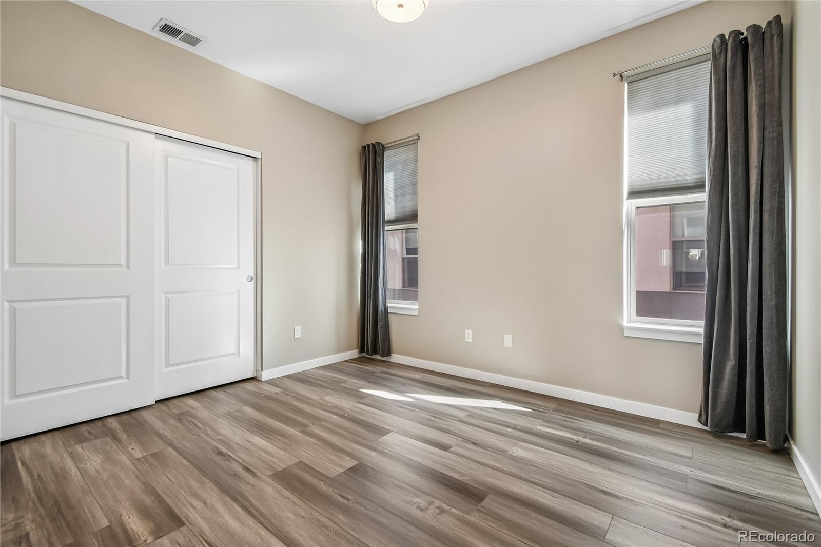 2327 Glenarm Place Denver CO 80205