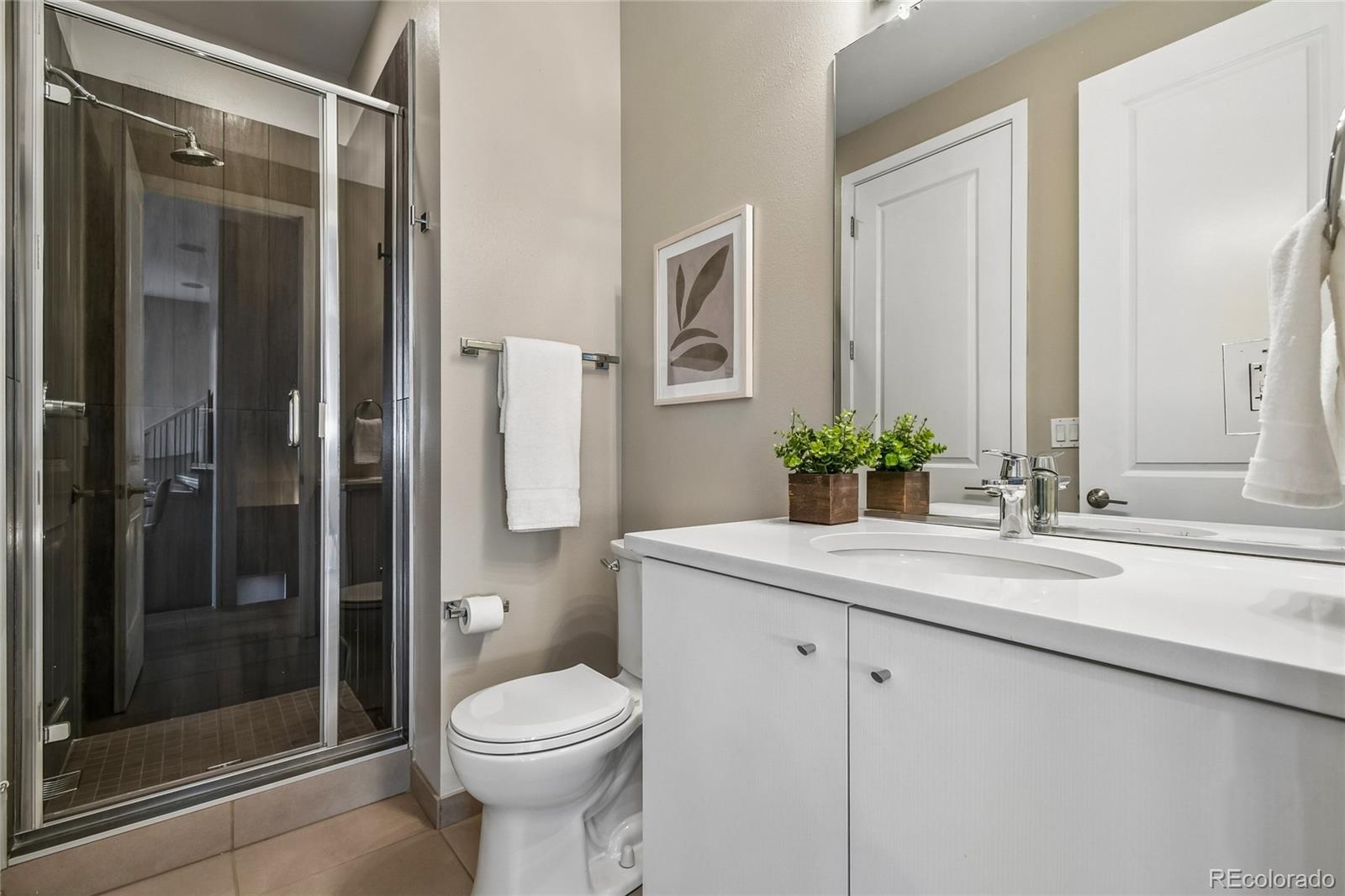2327 Glenarm Place Denver CO 80205